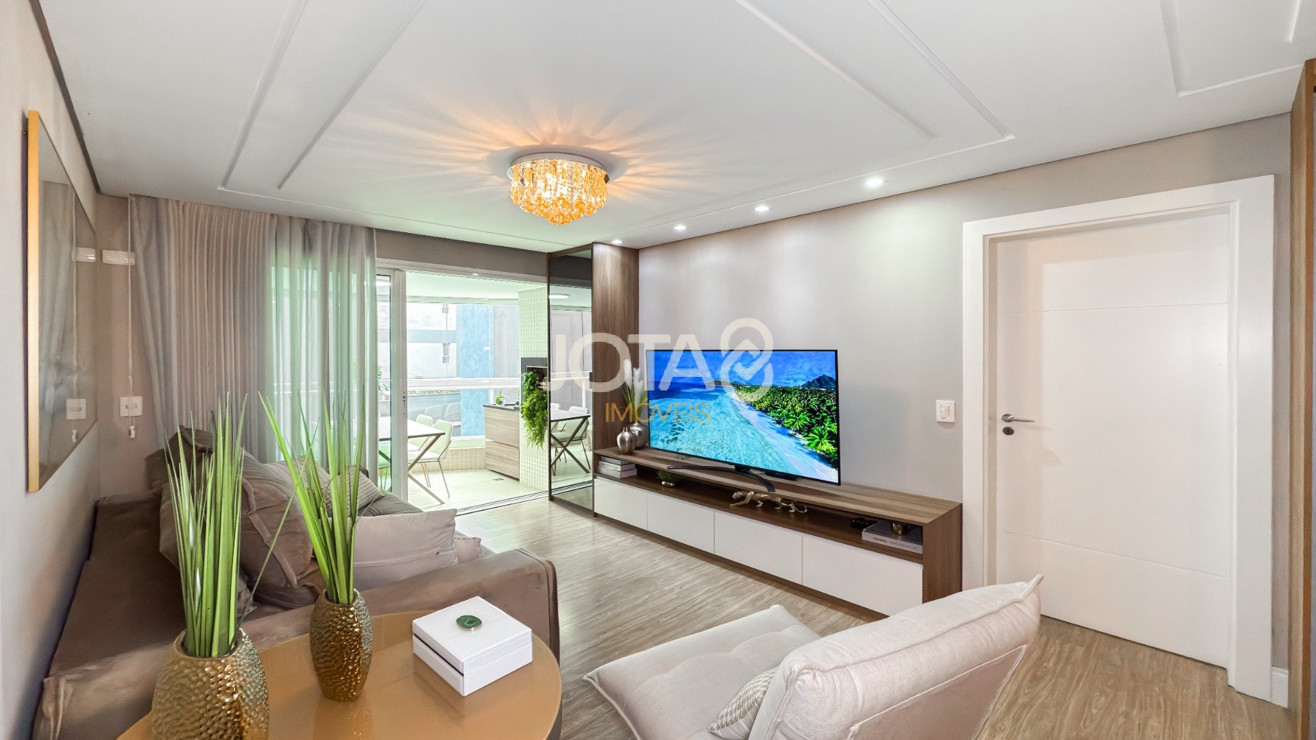 LINDO APARTAMENTO COM 3 QUARTOS, 3 VAGAS NO JUVEVÊ