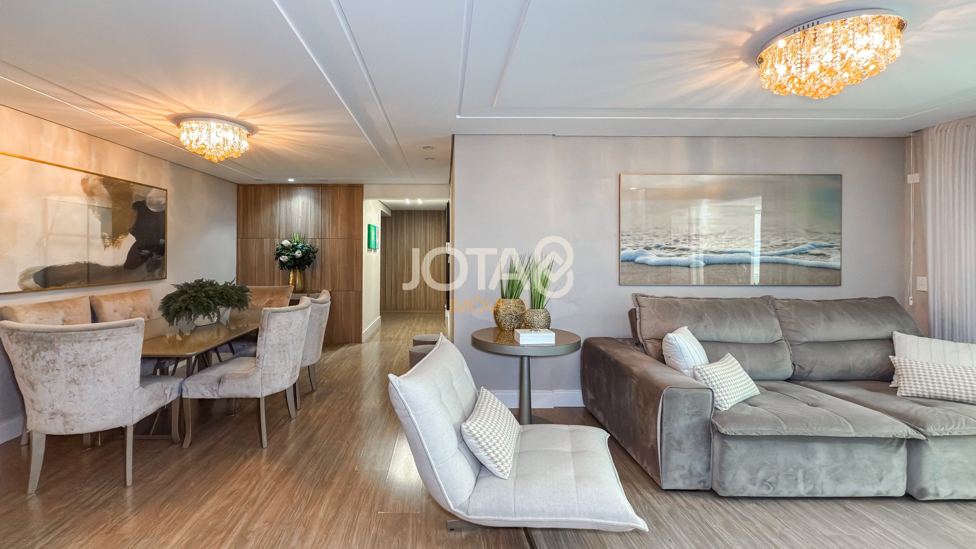 Foto de destaque Lindo apartamento com 3 quartos, 3 vagas no juvevê
