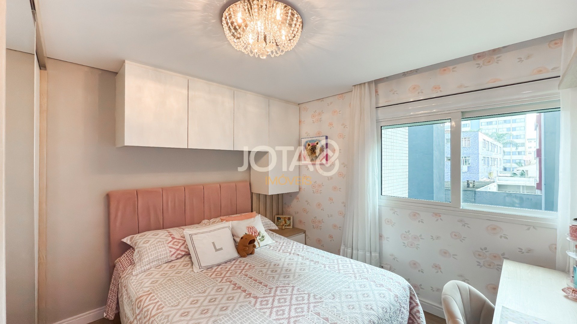 LINDO APARTAMENTO COM 3 QUARTOS, 3 VAGAS NO JUVEVÊ