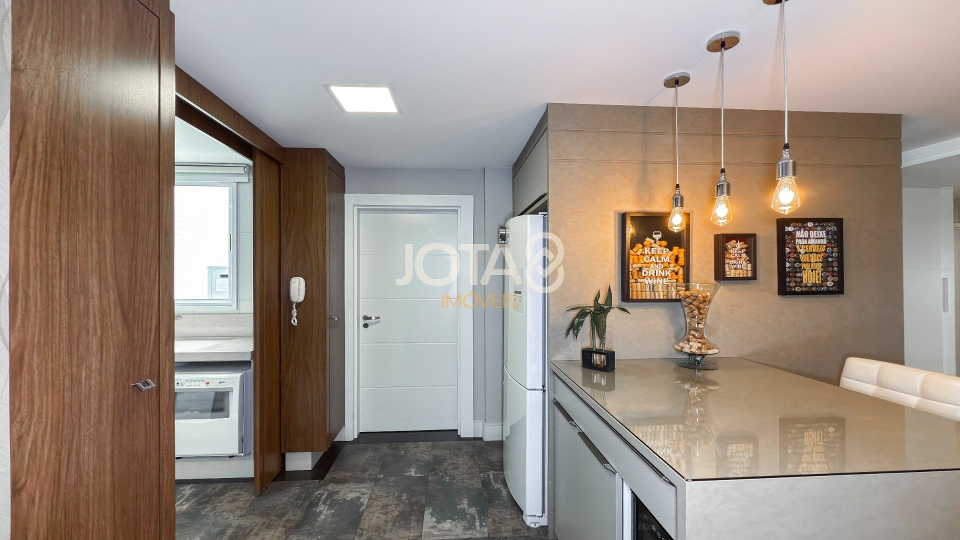 APARTAMENTO PRONTO PARA MORAR!