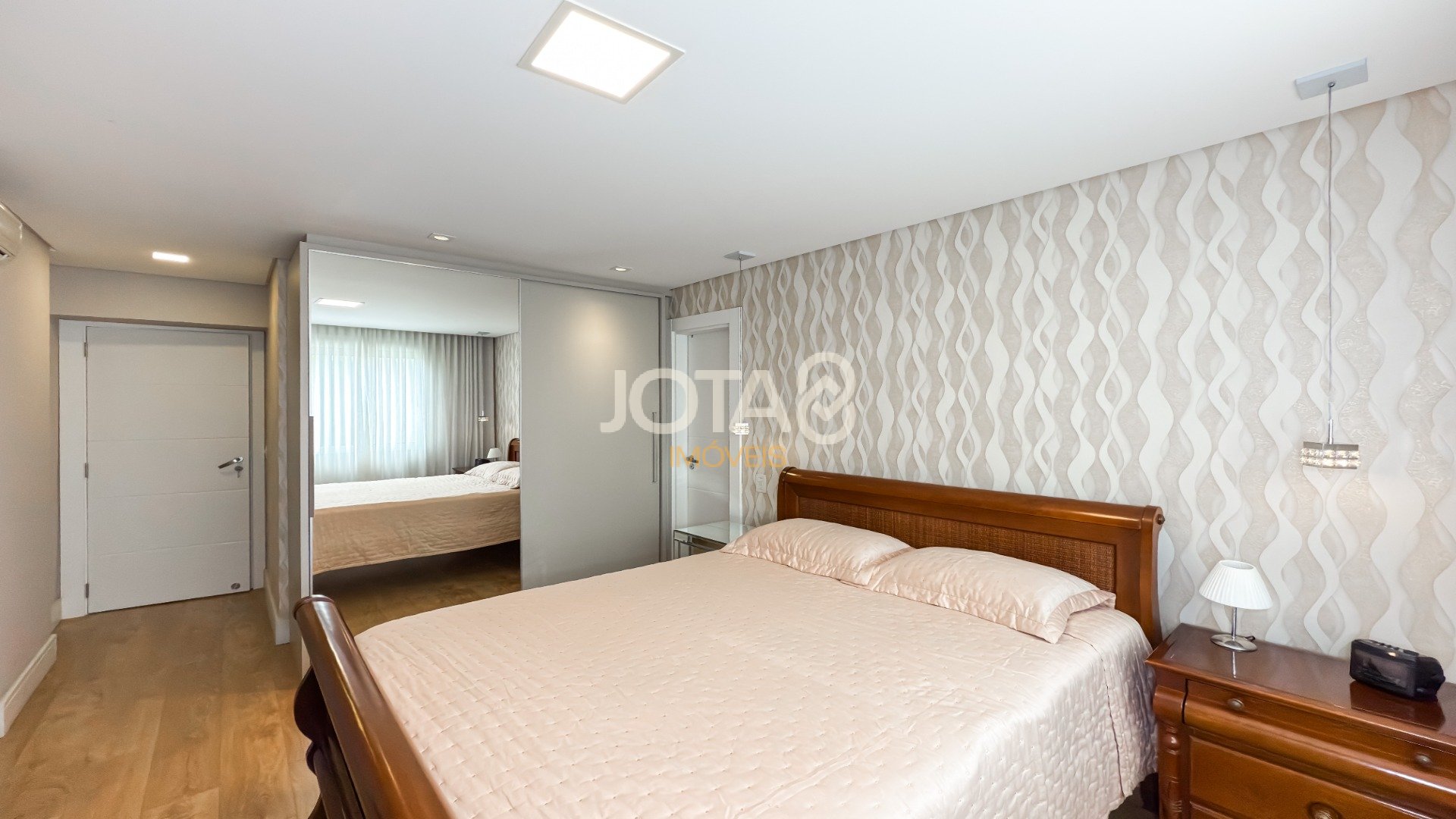 APARTAMENTO PRONTO PARA MORAR!