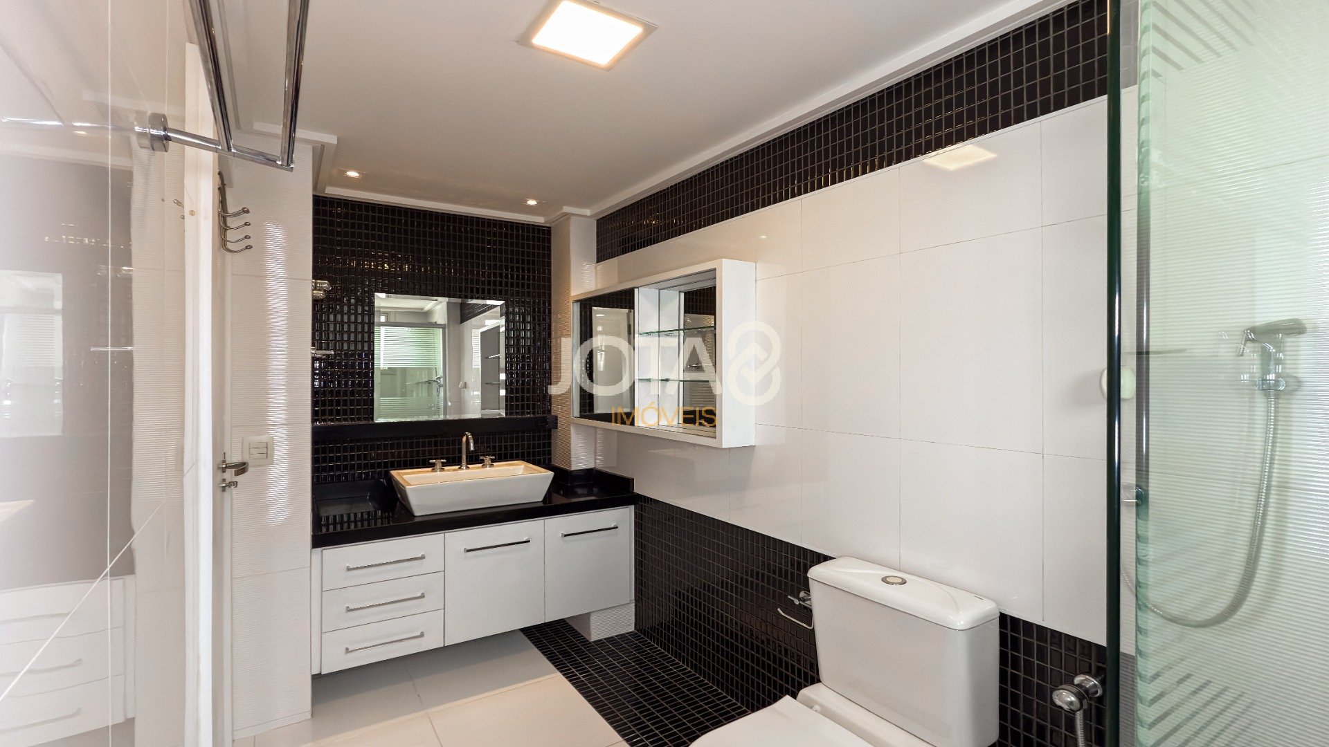 APARTAMENTO PRONTO PARA MORAR!