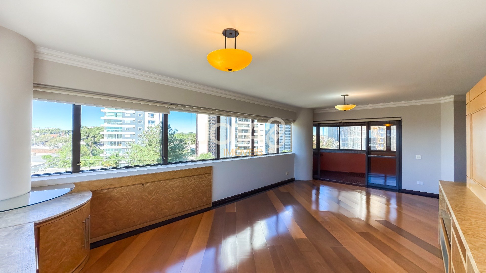APARTAMENTO COM 3 QUARTOS ESCRITÓRIO 3 VAGAS NO ECOVILLE