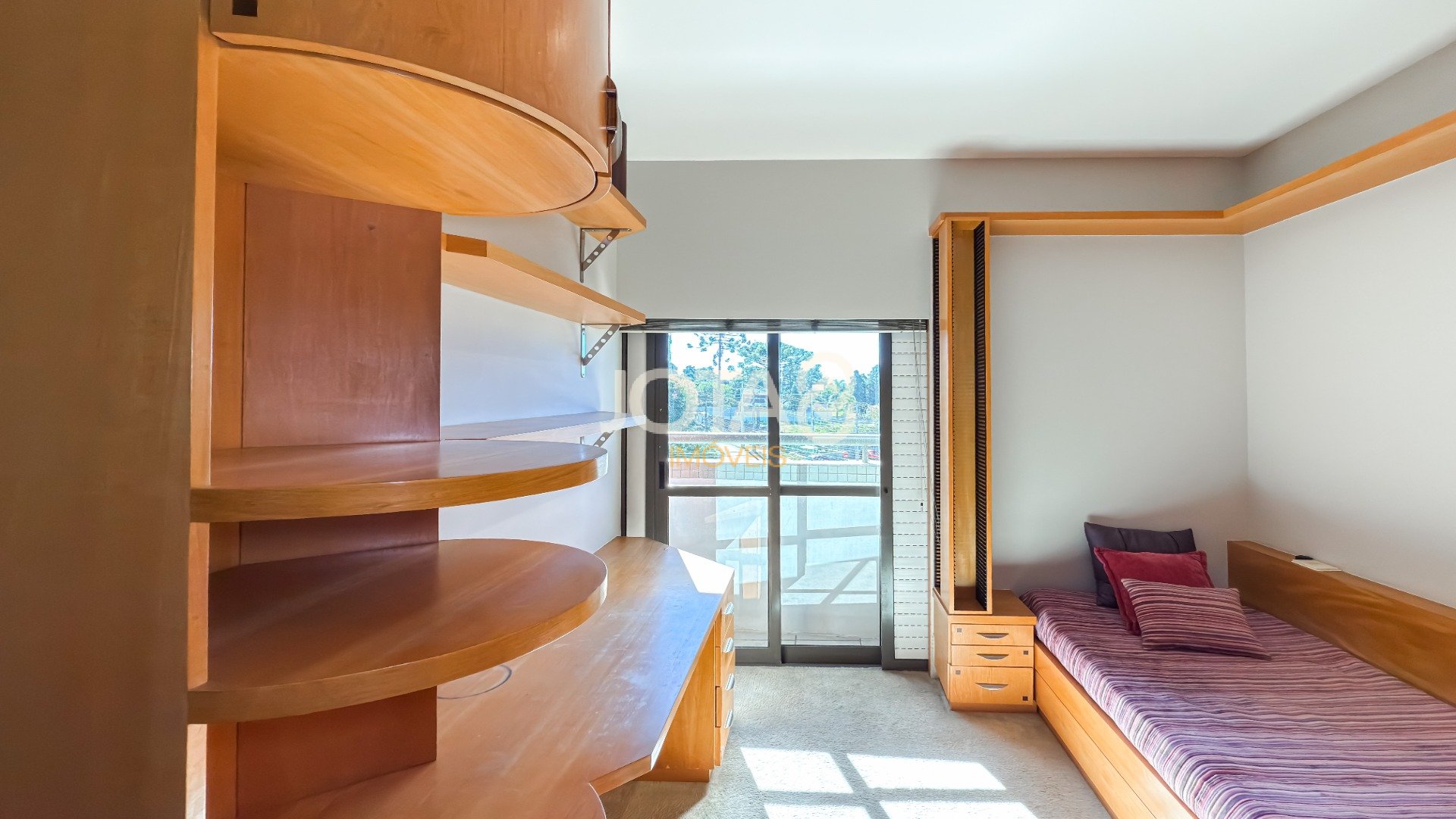 APARTAMENTO COM 3 QUARTOS ESCRITÓRIO 3 VAGAS NO ECOVILLE