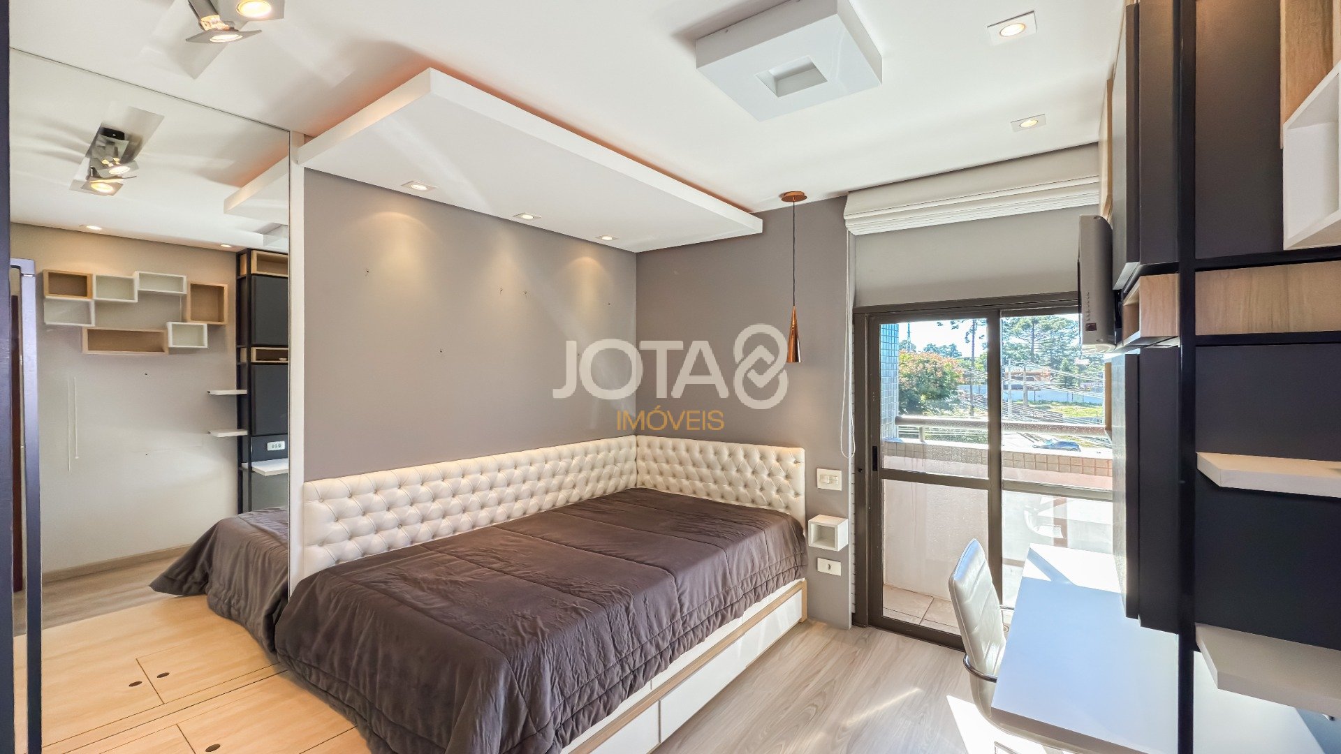 APARTAMENTO COM 3 QUARTOS ESCRITÓRIO 3 VAGAS NO ECOVILLE