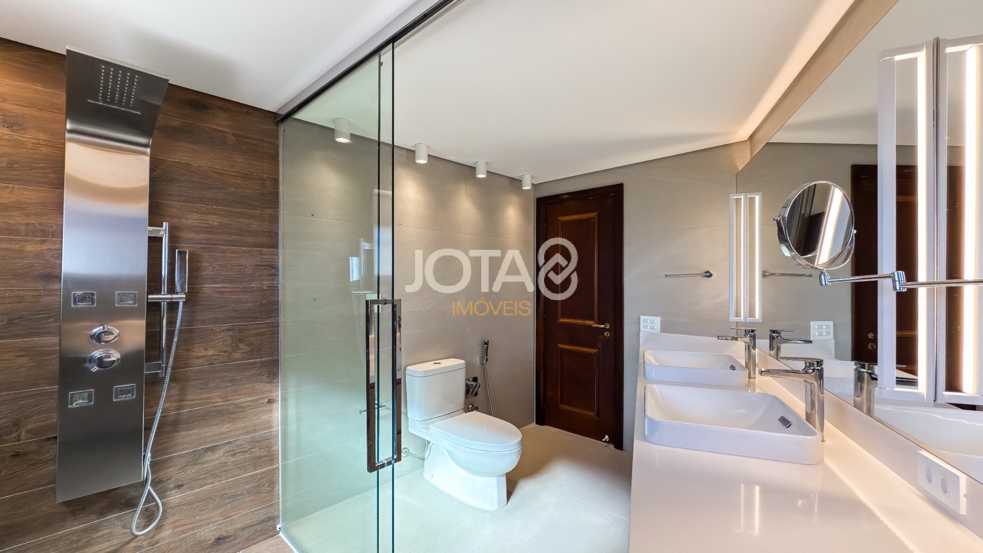 APARTAMENTO COM 3 QUARTOS ESCRITÓRIO 3 VAGAS NO ECOVILLE