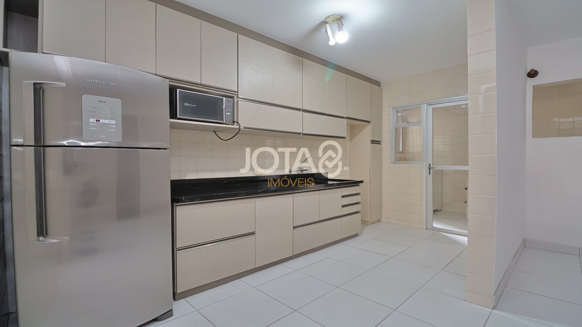 APARTAMENTO 3 QUARTOS NO JUVEVÊ - LOCALIZAÇÃO PRIVILEGIADA!