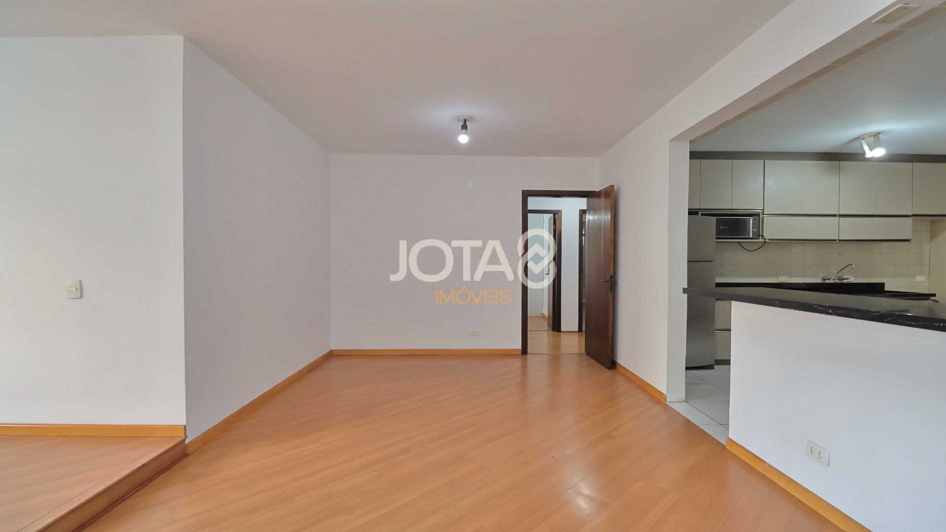 APARTAMENTO 3 QUARTOS NO JUVEVÊ - LOCALIZAÇÃO PRIVILEGIADA!