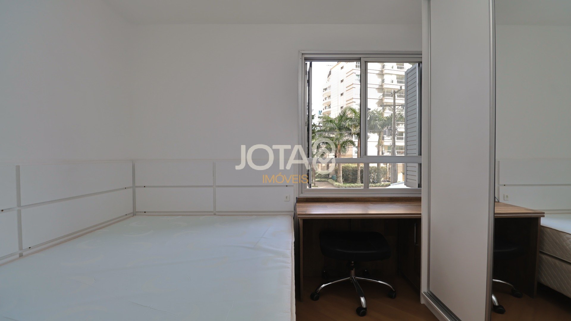 APARTAMENTO 3 QUARTOS NO JUVEVÊ - LOCALIZAÇÃO PRIVILEGIADA!