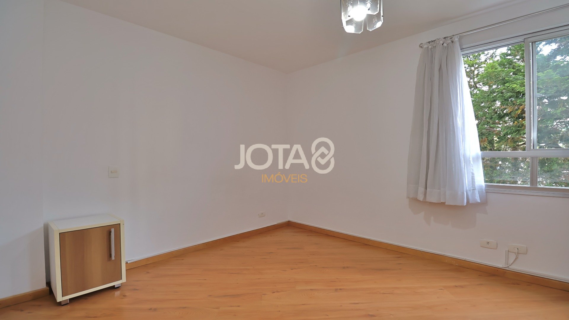 APARTAMENTO 3 QUARTOS NO JUVEVÊ - LOCALIZAÇÃO PRIVILEGIADA!
