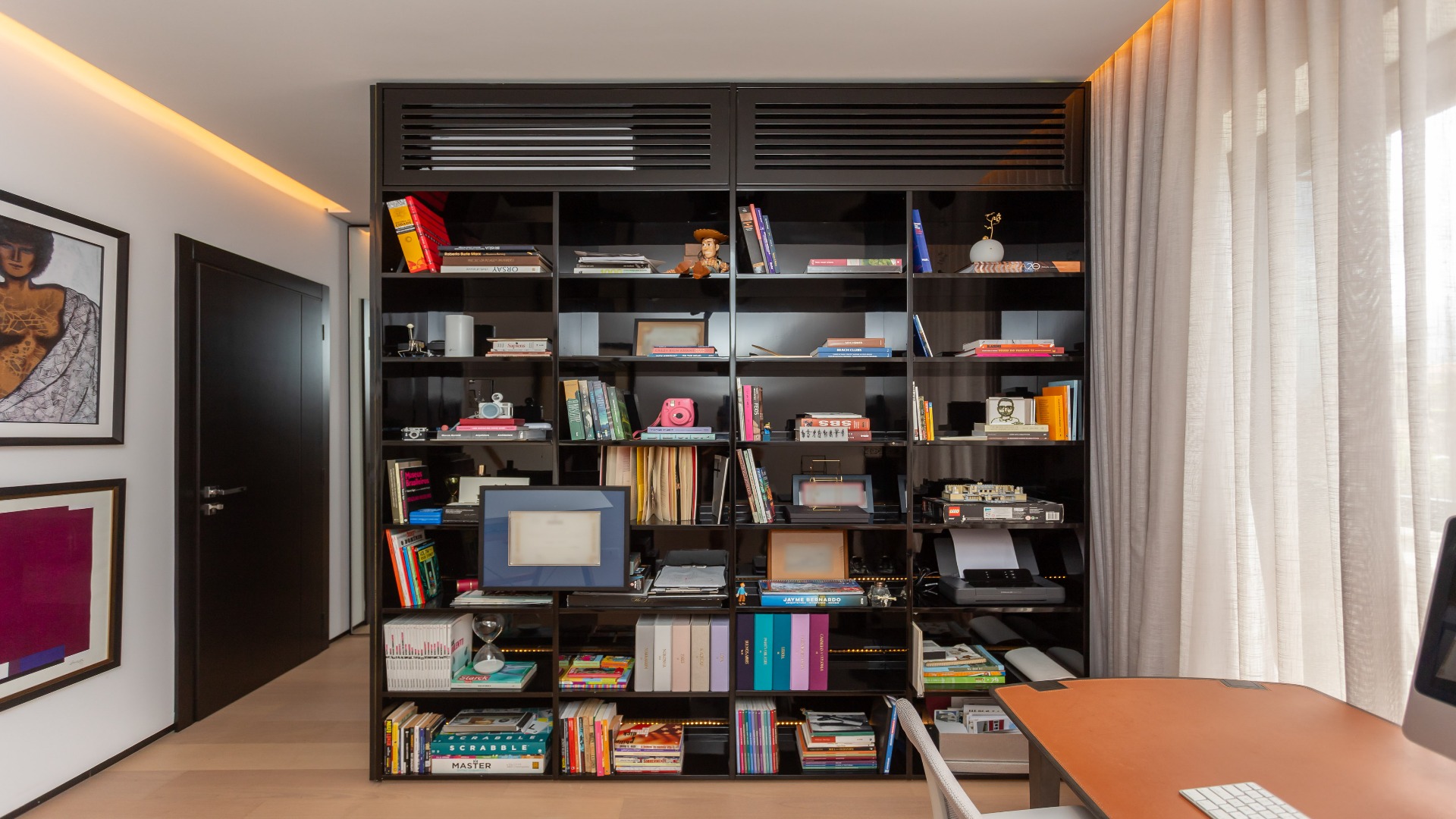 APARTAMENTO IMPECÁVEL COM 3 SUÍTES NO CABRAL