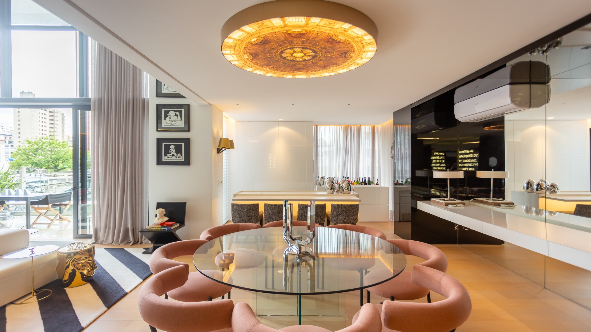 APARTAMENTO IMPECÁVEL COM 3 SUÍTES NO CABRAL