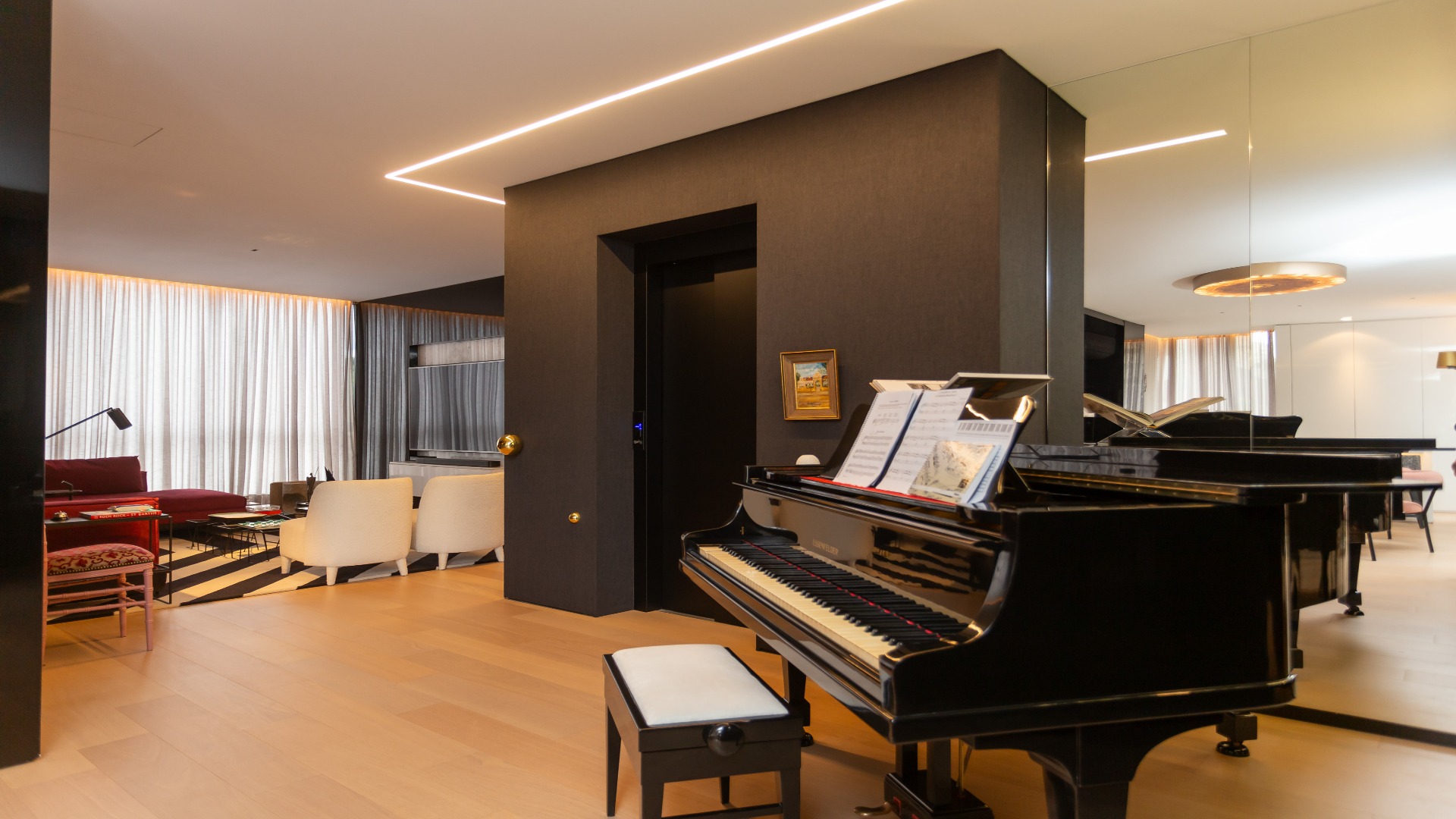 APARTAMENTO IMPECÁVEL COM 3 SUÍTES NO CABRAL