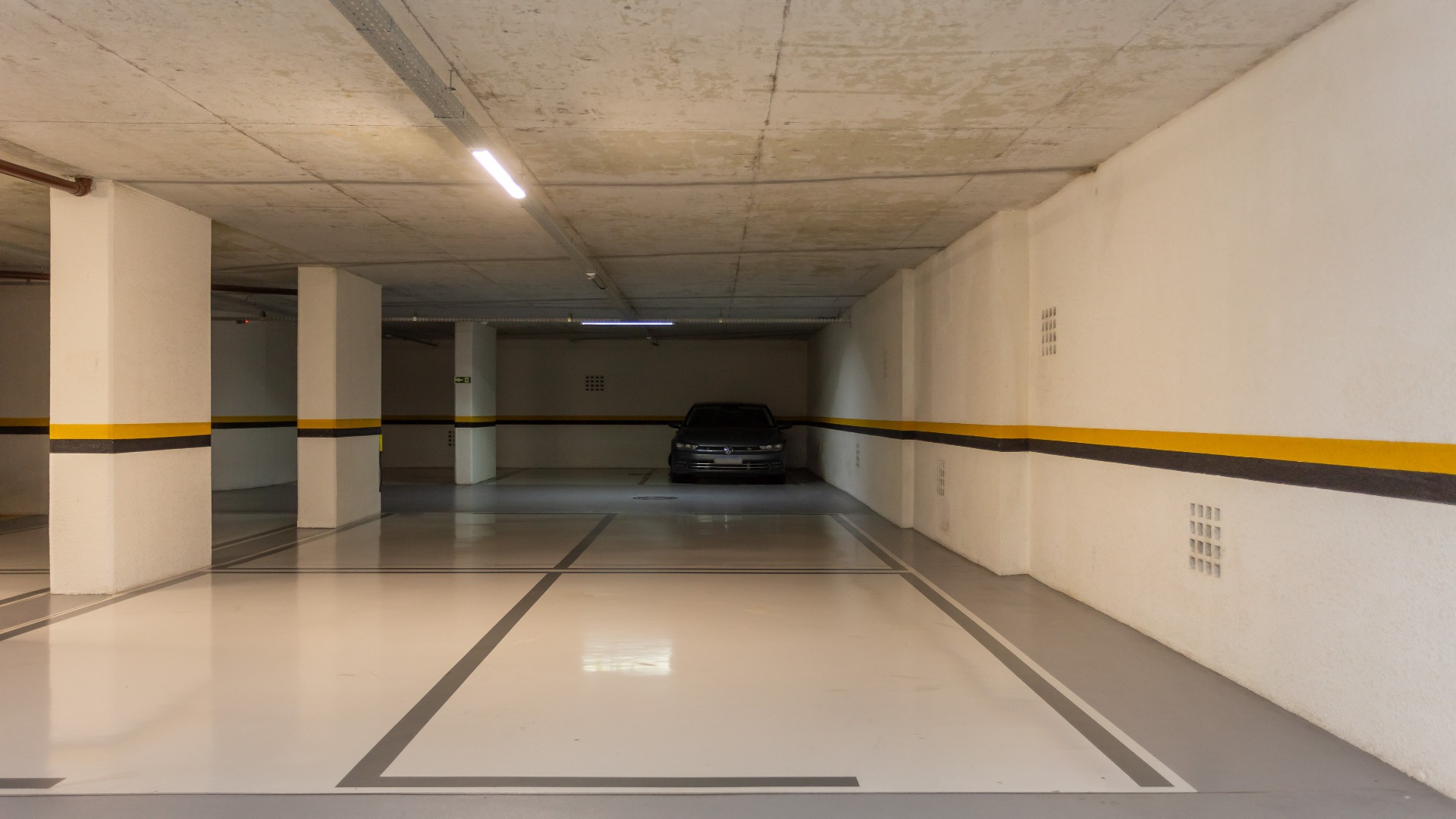 APARTAMENTO IMPECÁVEL COM 3 SUÍTES NO CABRAL