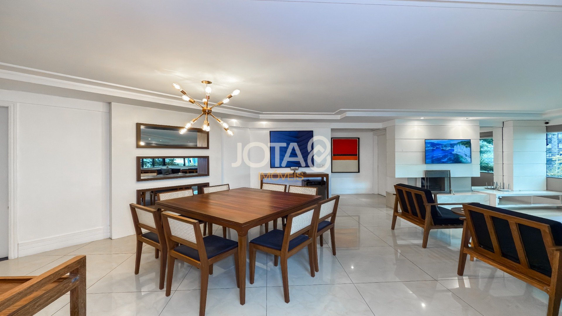 APARTAMENTO IMPECÁVEL COM 3 QUARTOS NO BATEL