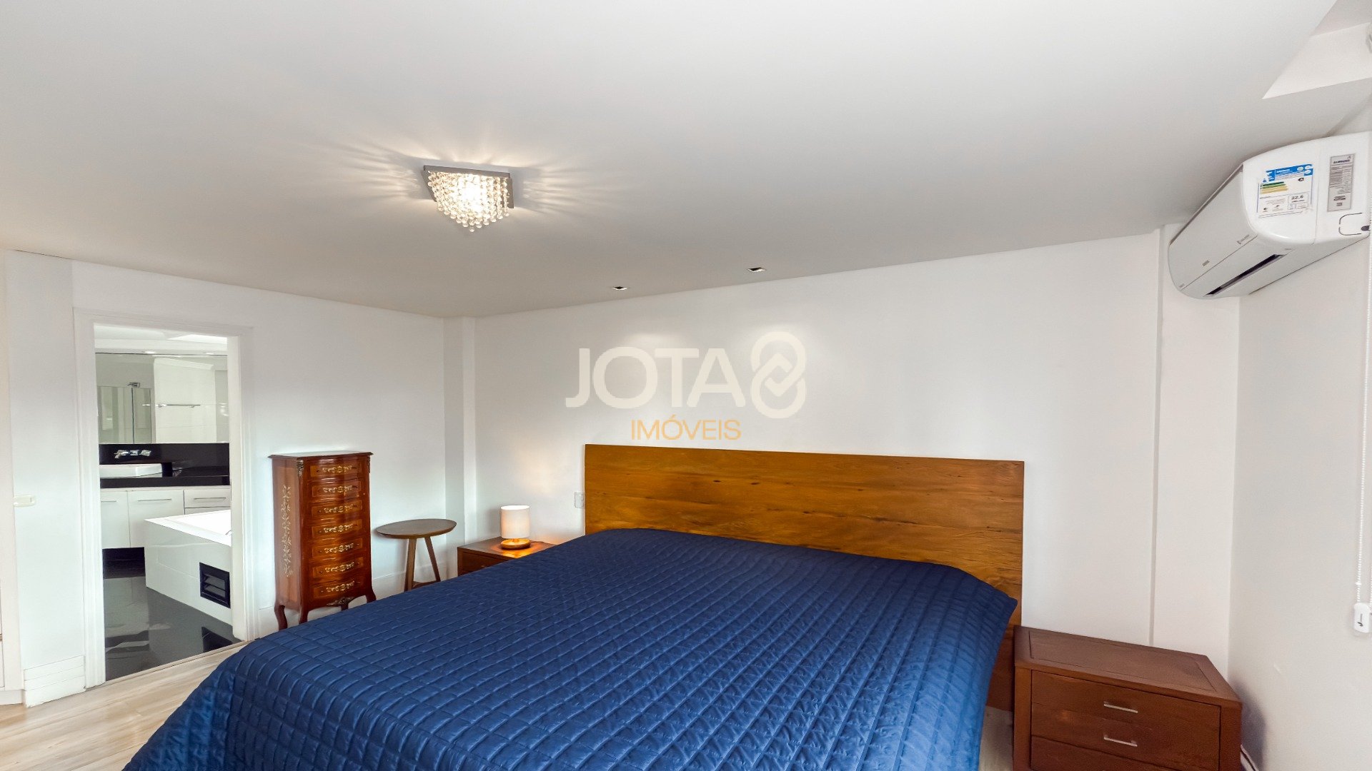 APARTAMENTO IMPECÁVEL COM 3 QUARTOS NO BATEL