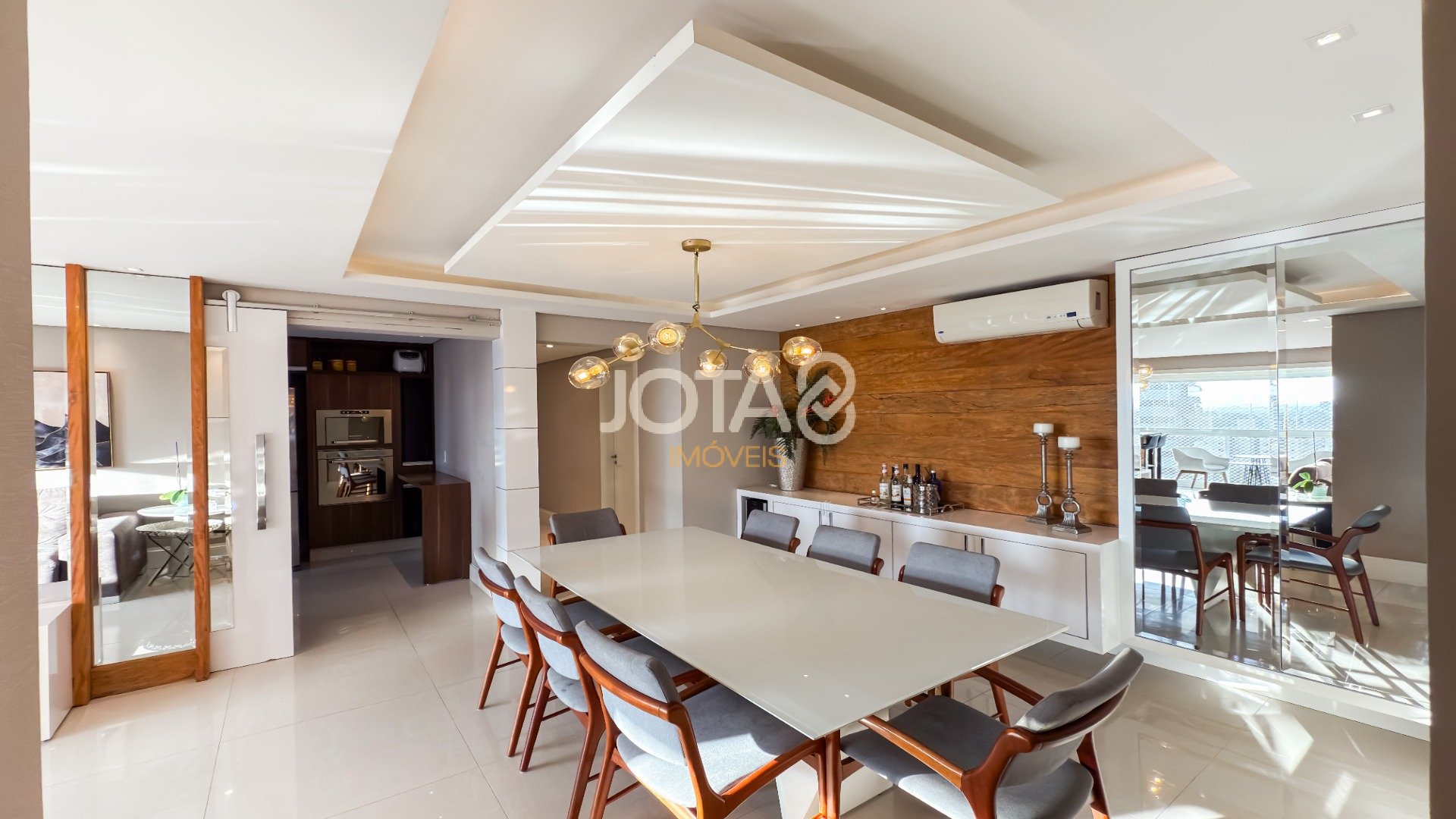 APARTAMENTO 3 QUARTOS EM CONDOMÍNIO CLUBE NO ÁGUA VERDE