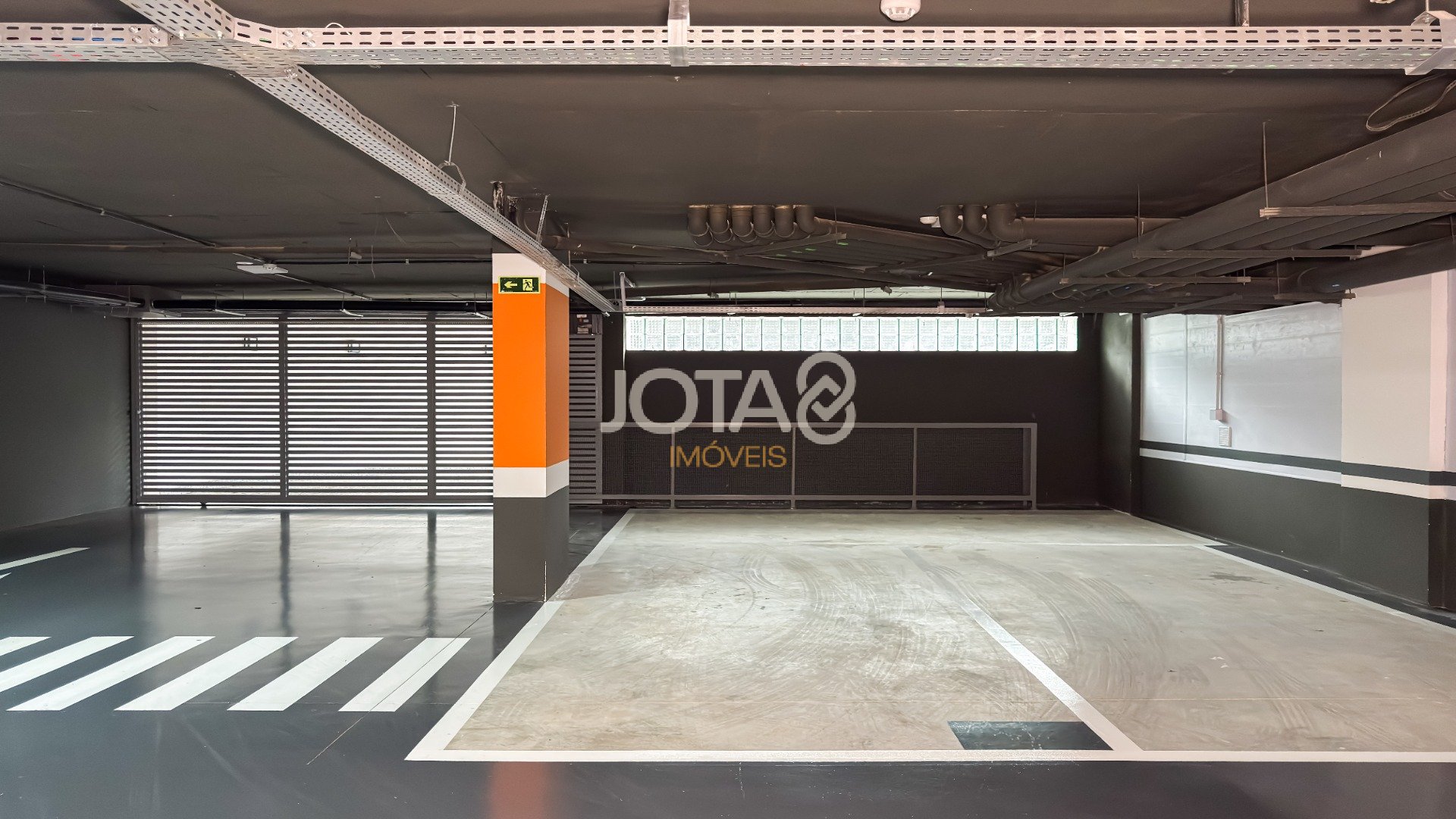 SOFISTICAÇÃO NAS MERCÊS: 111 M² COM 3 QUARTOS E VARANDA GOURMET