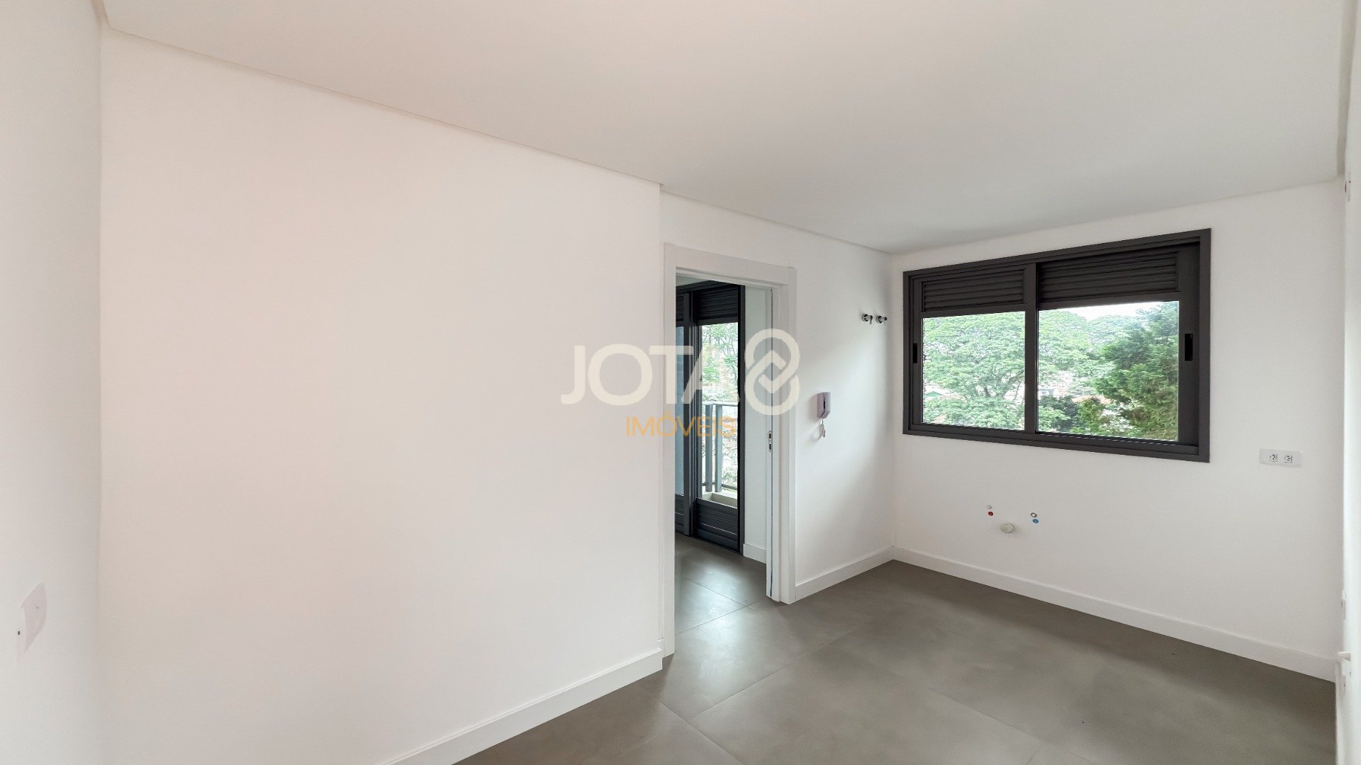 SOFISTICAÇÃO NAS MERCÊS: 111 M² COM 3 QUARTOS E VARANDA GOURMET