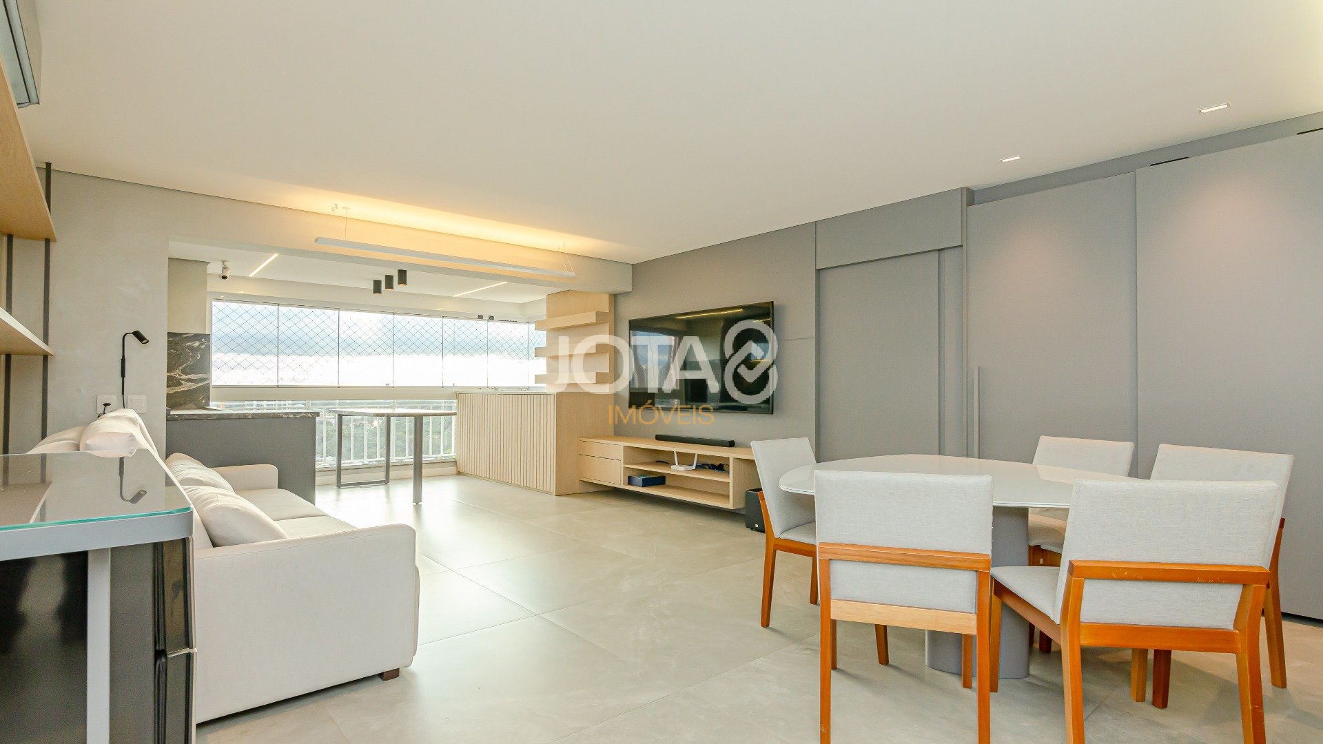 APARTAMENTO 3 DORMITÓRIO E 3 VAGAS NO ECOVILLE - J8
