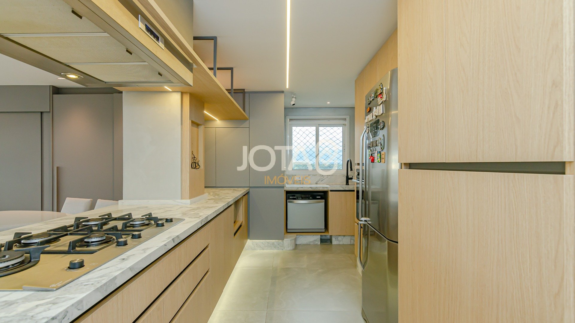 APARTAMENTO 3 DORMITÓRIO E 3 VAGAS NO ECOVILLE - J8