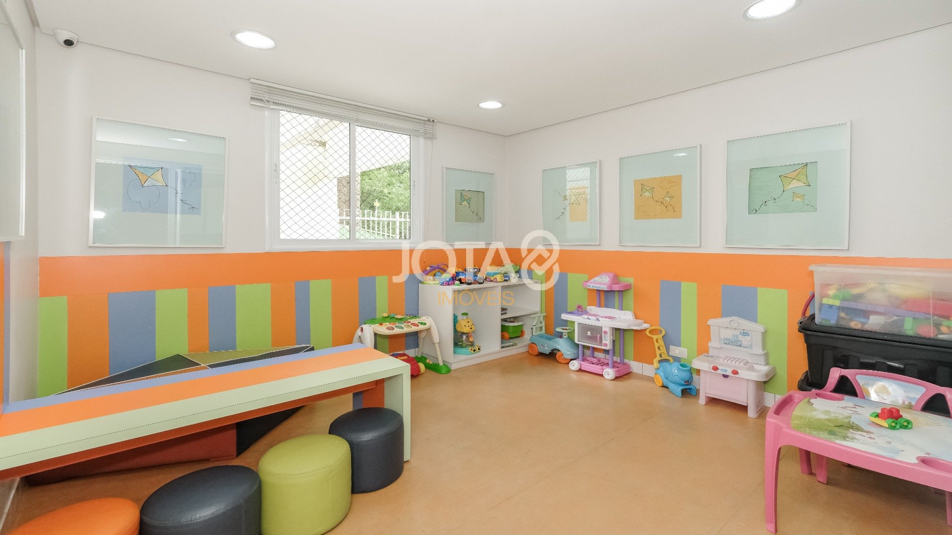 APARTAMENTO 3 DORMITÓRIO E 3 VAGAS NO ECOVILLE - J8