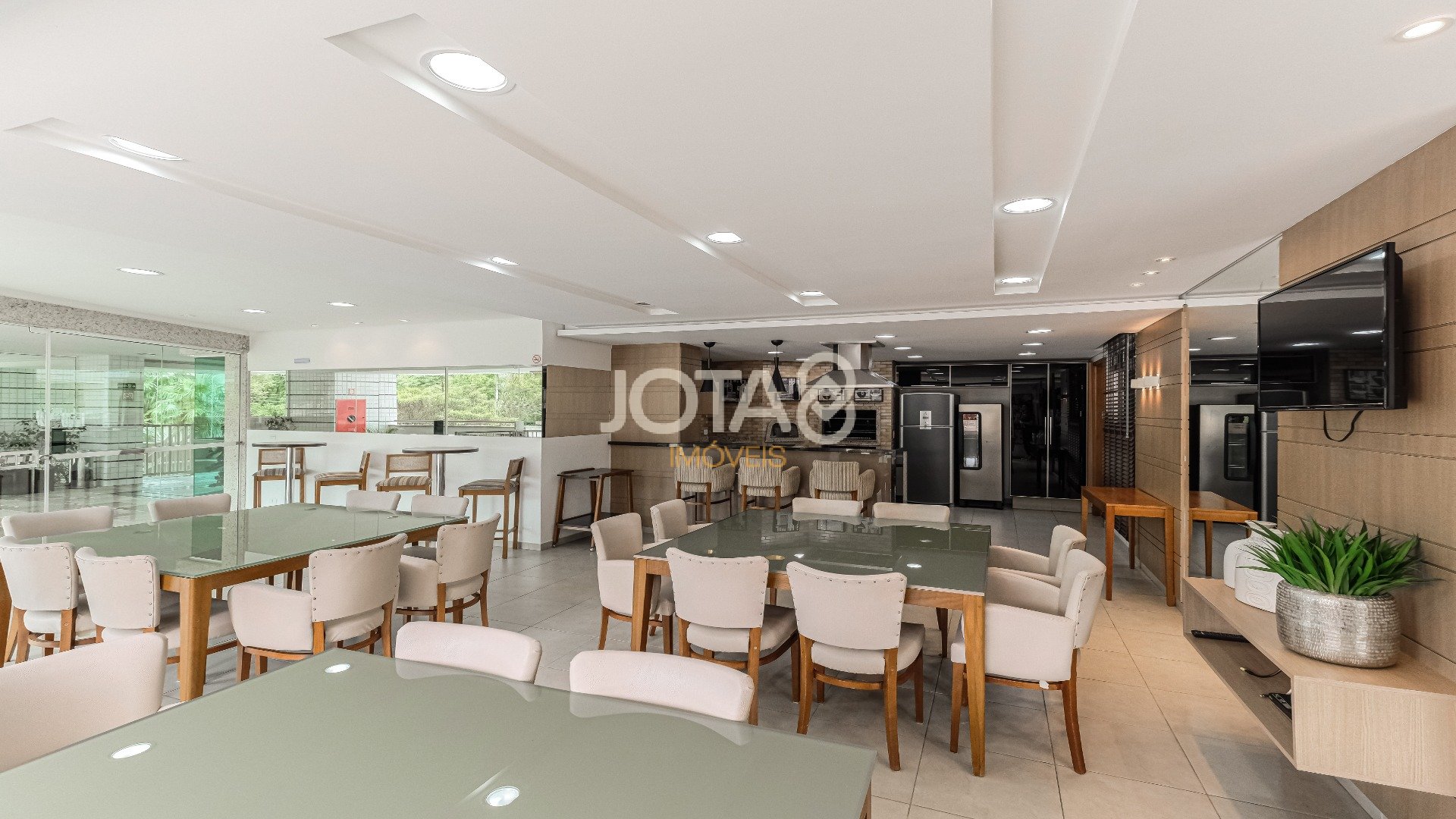 APARTAMENTO 3 DORMITÓRIO E 3 VAGAS NO ECOVILLE - J8