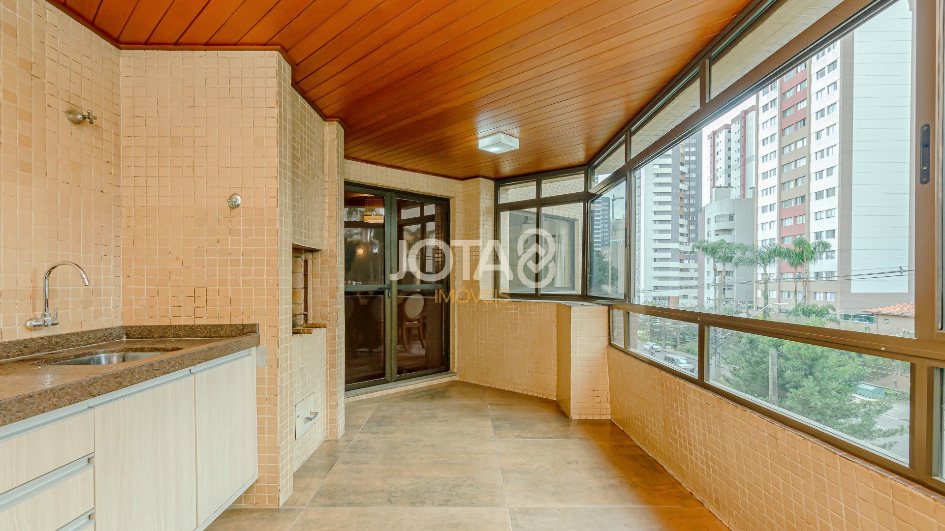 APARTAMENTO COM 4 QUARTOS NO BIGORRILHO