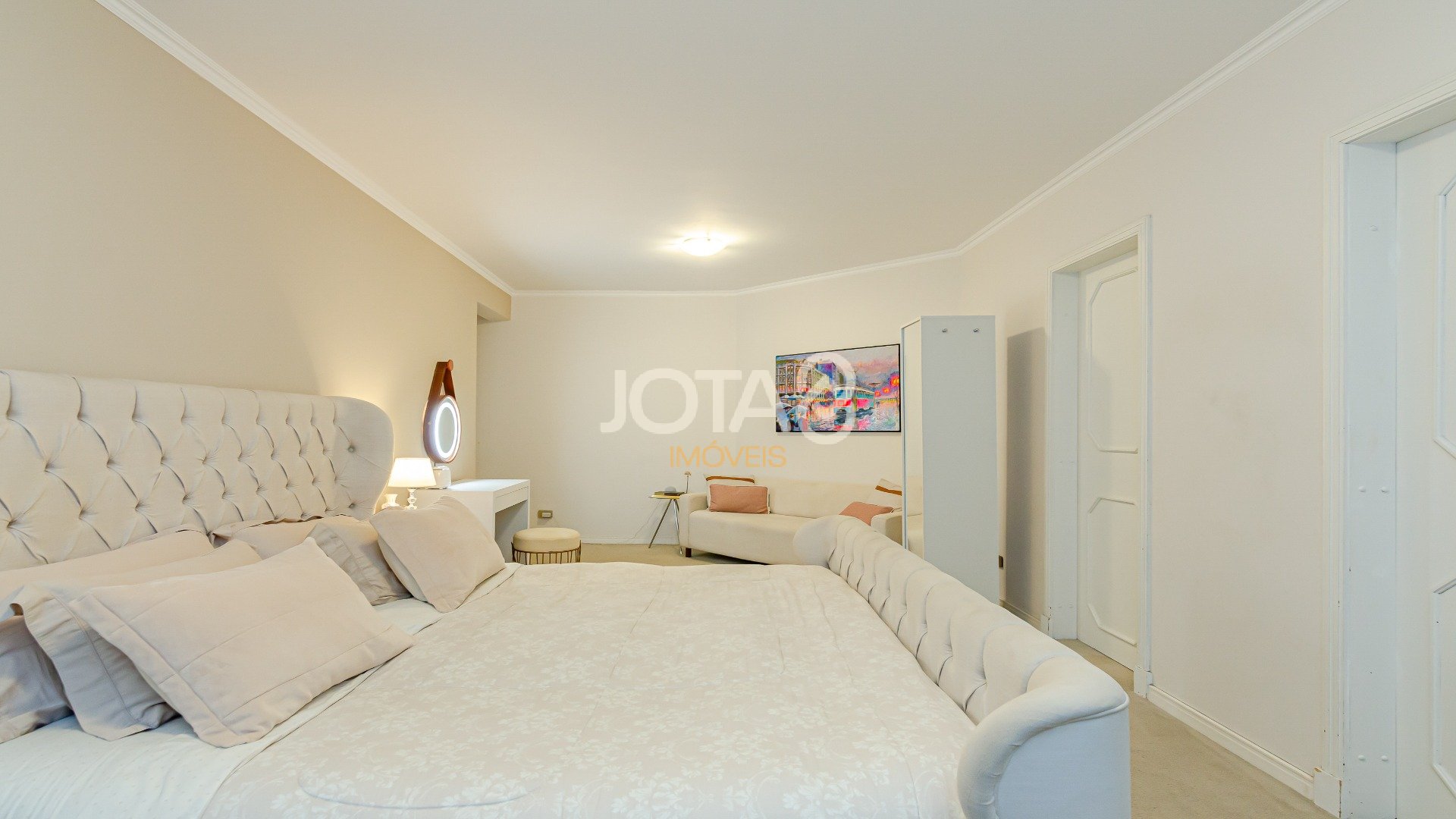 APARTAMENTO COM 4 QUARTOS NO BIGORRILHO