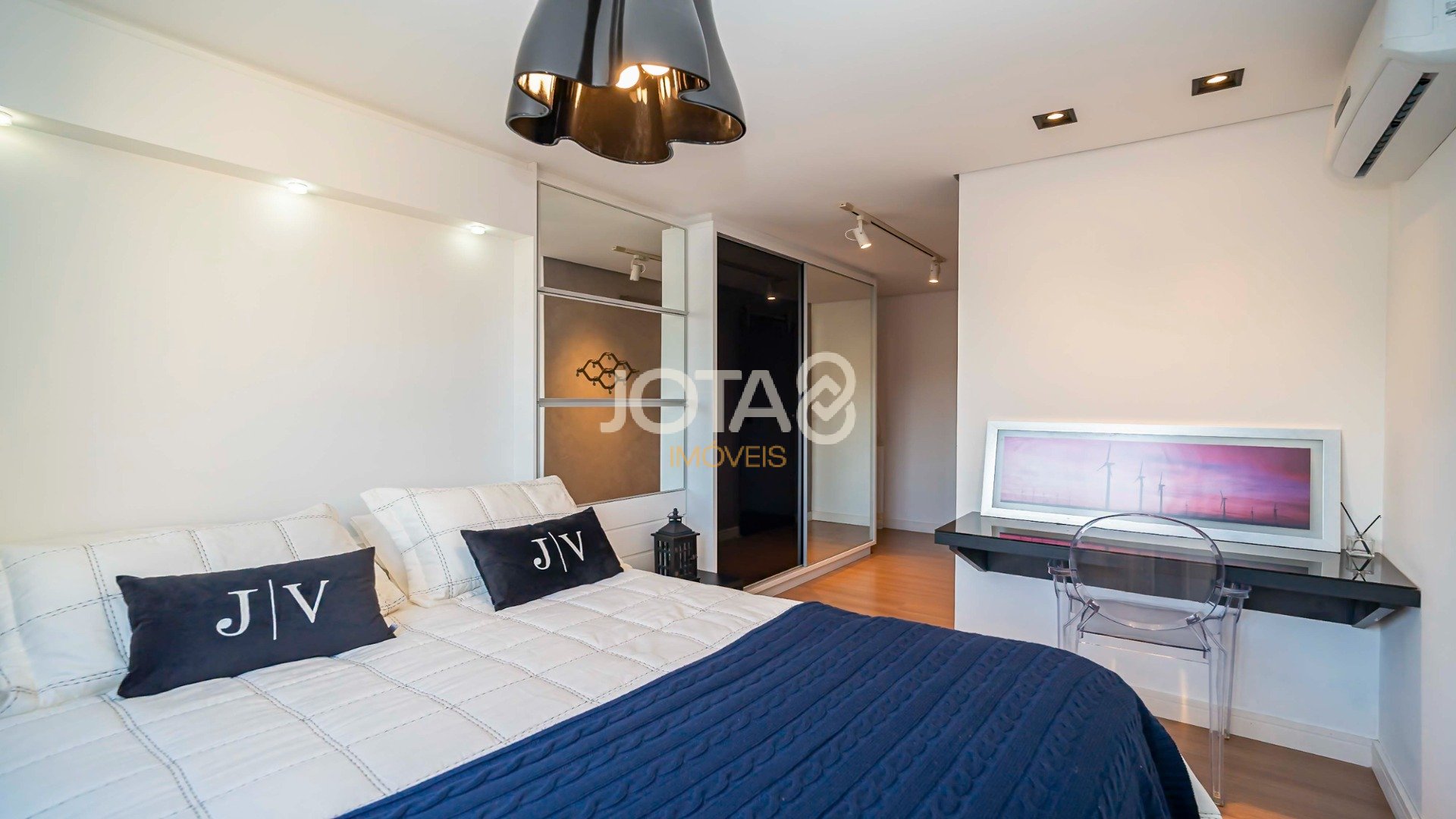APARTAMENTO 2 QUARTOS E 2 VAGAS NO ALTO DA GLÓRIA!