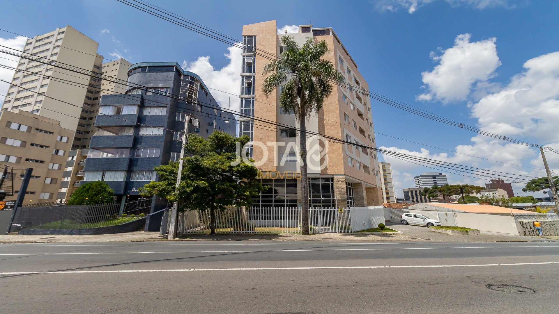 APARTAMENTO 2 QUARTOS E 2 VAGAS NO ALTO DA GLÓRIA!