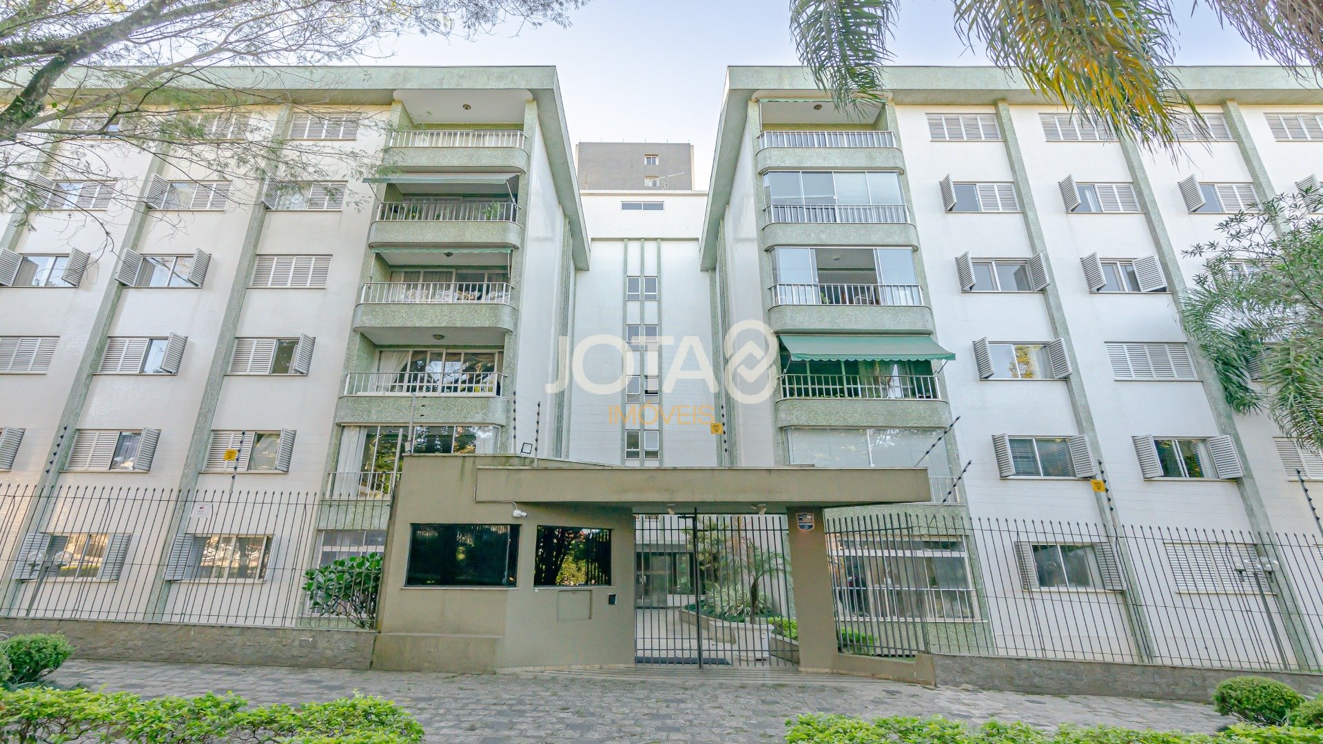 Foto de destaque Apartamento com 4 quartos no mercês