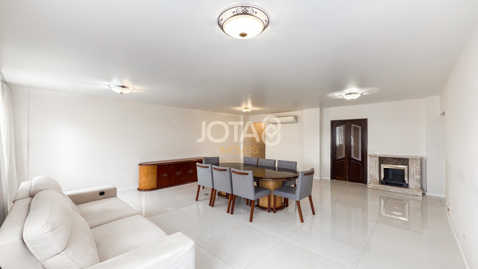 APARTAMENTO , 3 QUARTOS, AMPLA SALA, COZINHA COM COPA