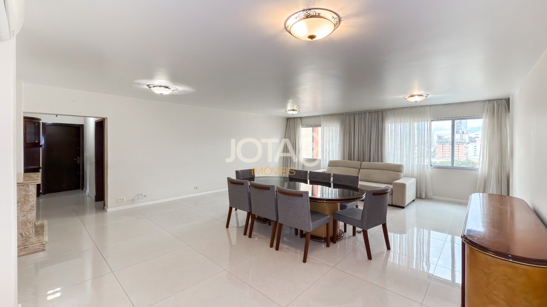 APARTAMENTO , 3 QUARTOS, AMPLA SALA, COZINHA COM COPA