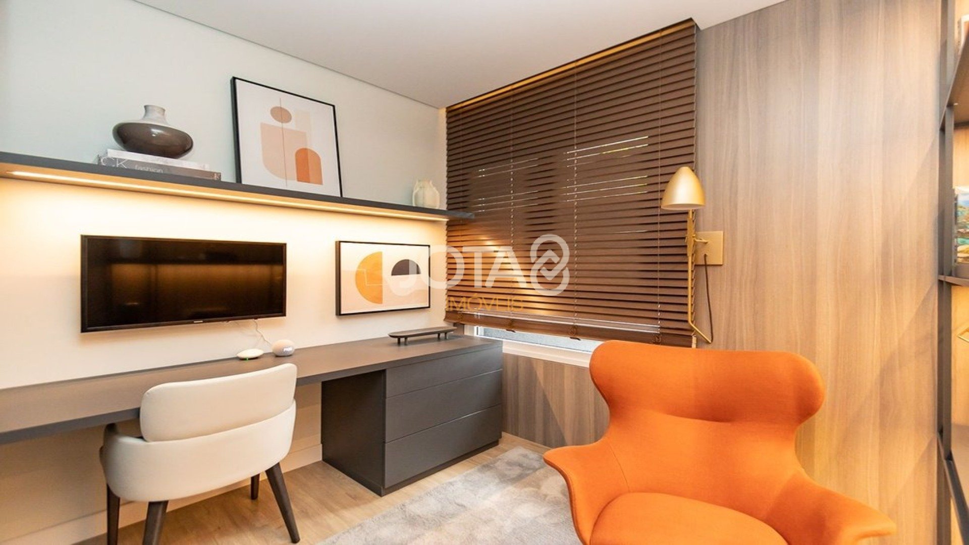 APARTAMENTO BEM LOCALIZADO COM 2 QUARTOS E 2 VAGAS NO ECOVILLE