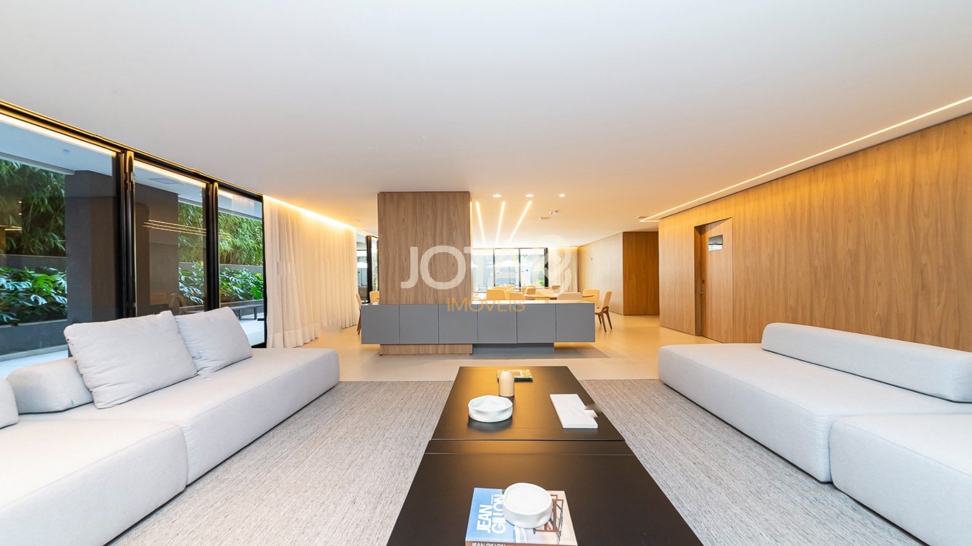 APARTAMENTO 2 QUARTOS AO LADO DA PRAÇA DA ESPANHA