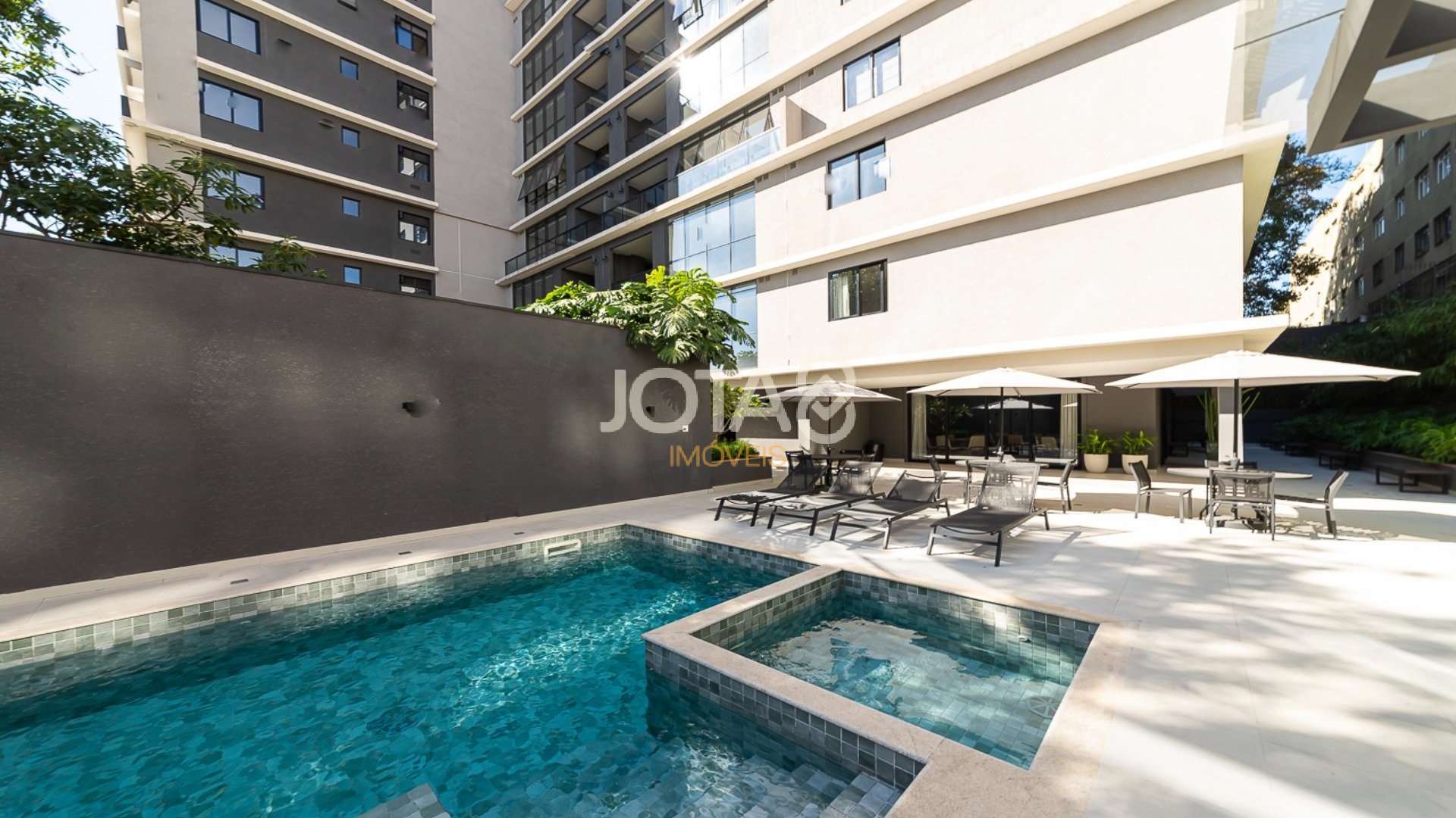 APARTAMENTO 2 QUARTOS AO LADO DA PRAÇA DA ESPANHA