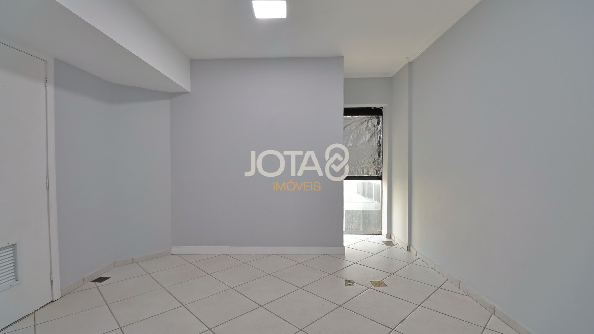 LAJE COMERCIAL EM ÓTIMA LOCALIZAÇÃO