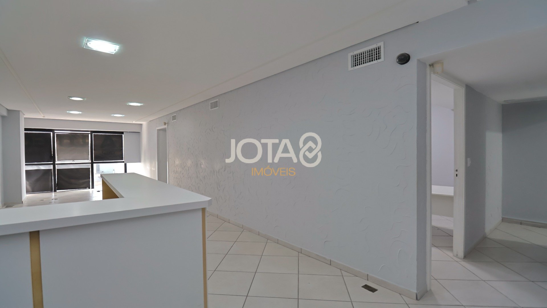 LAJE COMERCIAL EM ÓTIMA LOCALIZAÇÃO