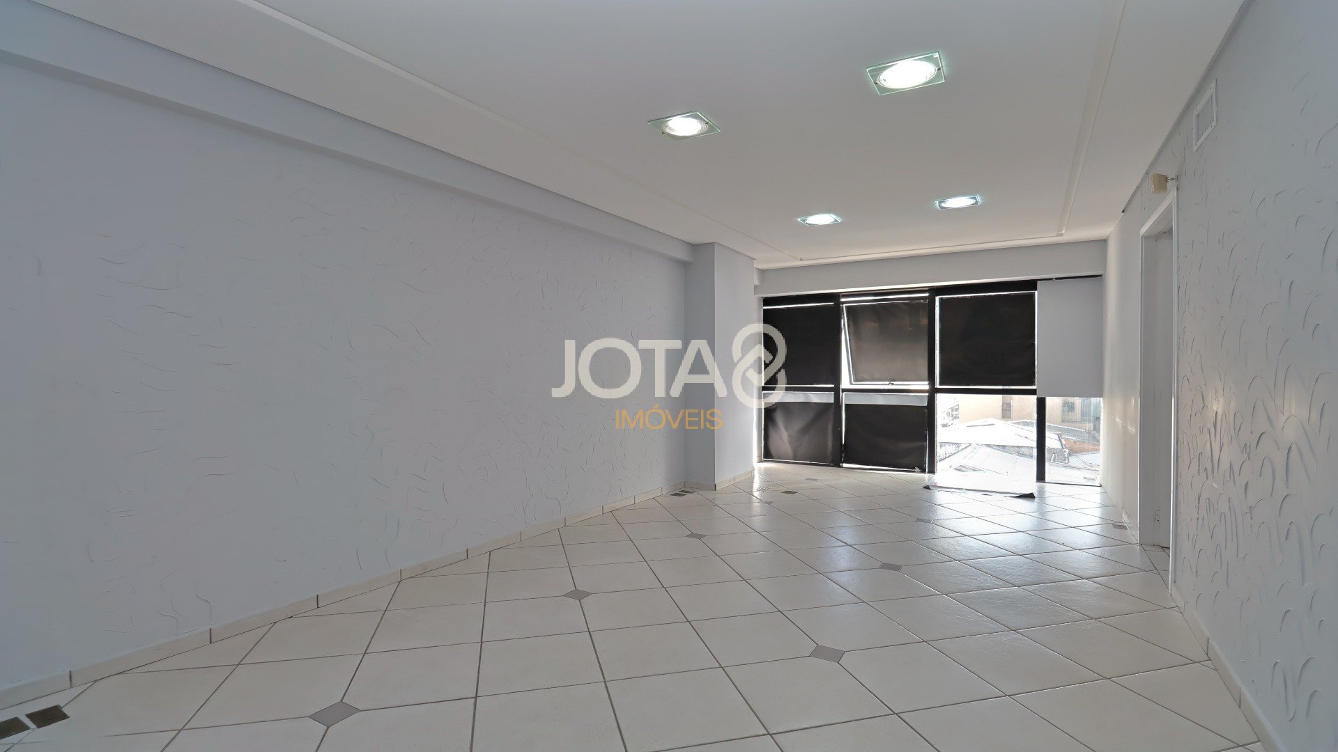 LAJE COMERCIAL EM ÓTIMA LOCALIZAÇÃO