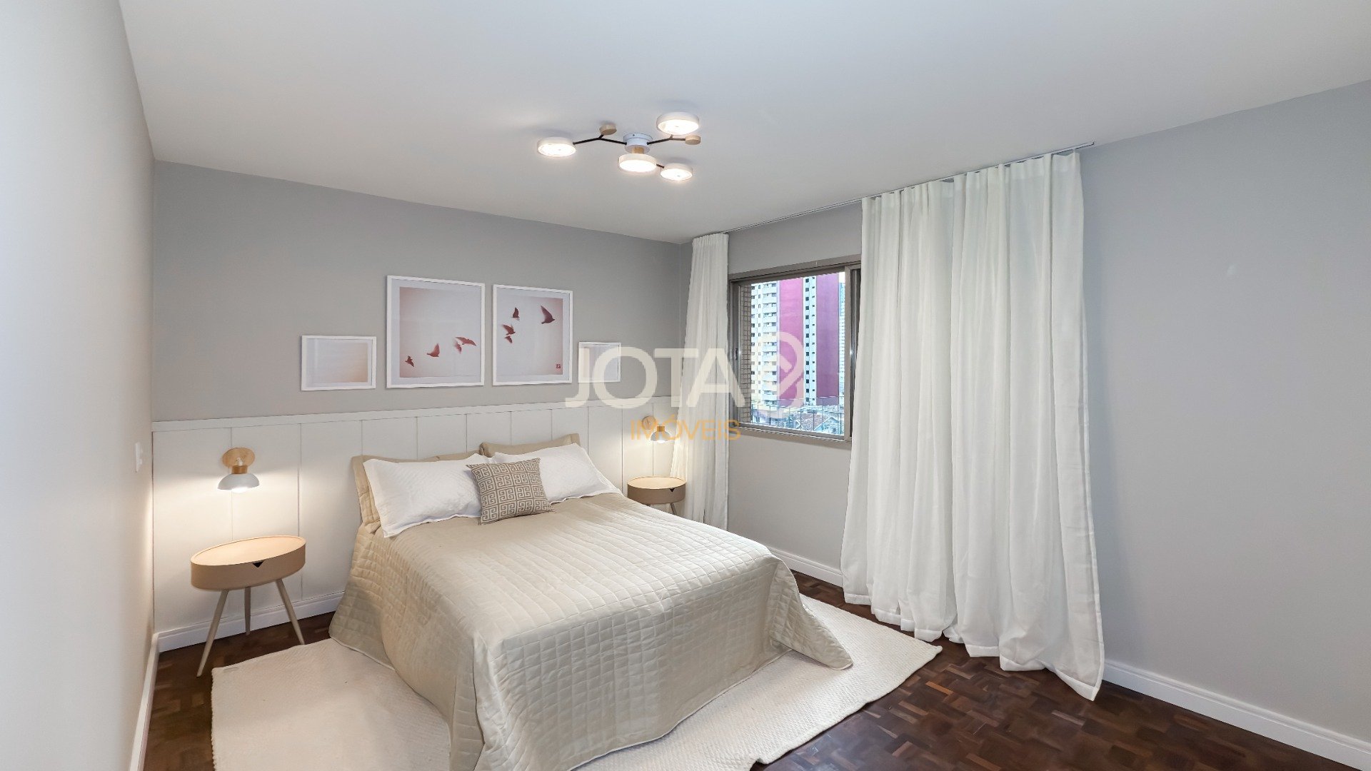 APARTAMENTO RETROFIT COM 3 QUARTOS E 1 VAGA NO ÁGUA VERDE