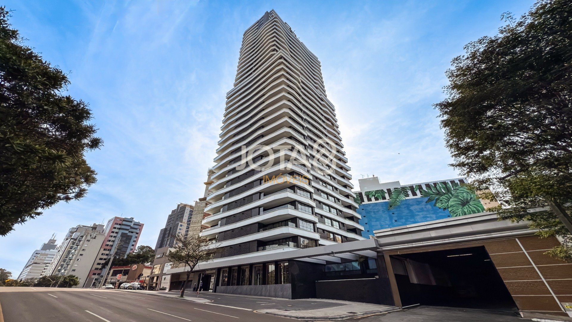 3 SUÍTES NO CASA MILANO - BIGORRILHO !