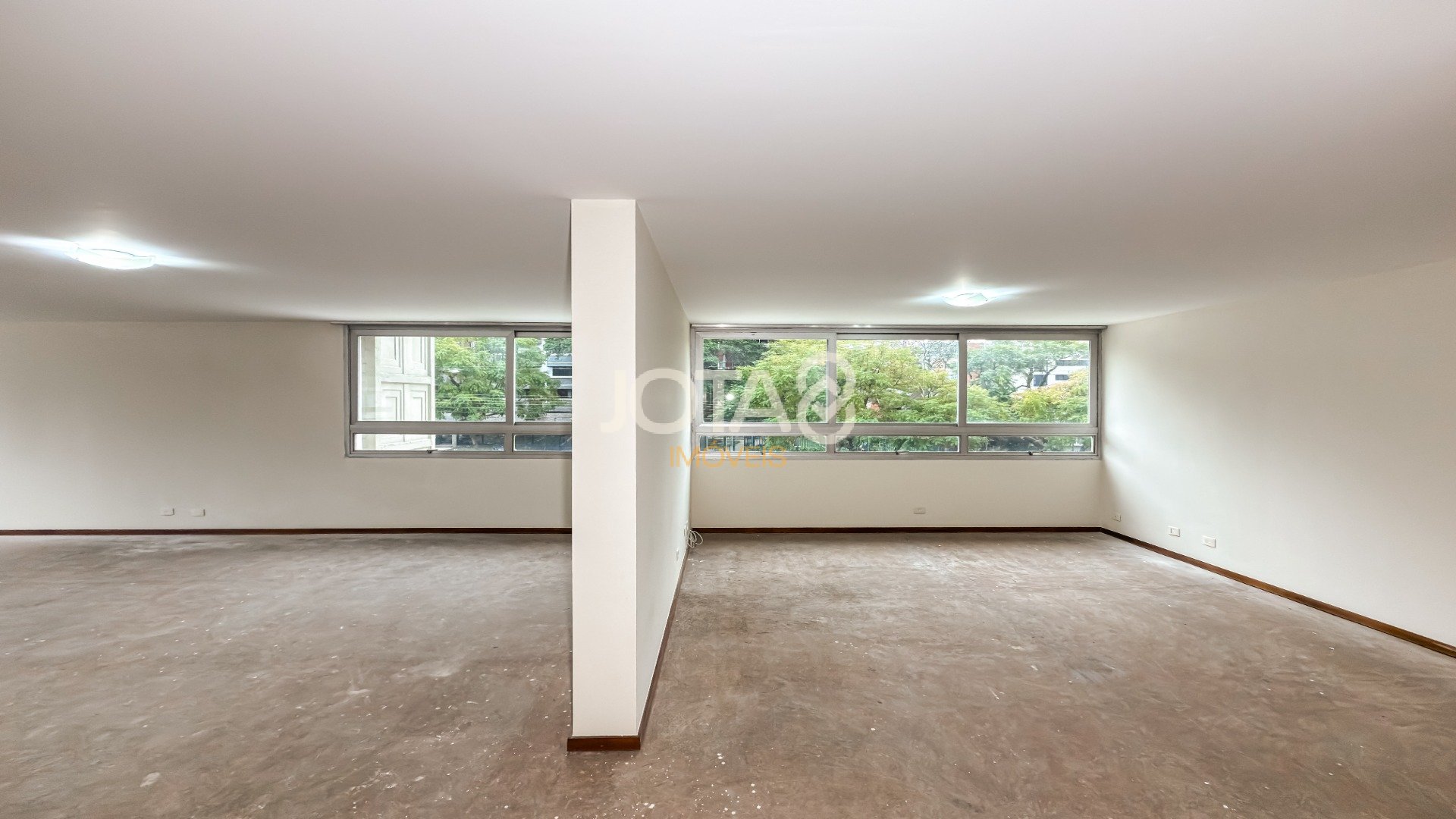 APARTAMENTO COM 4 DORMITÓRIOS NO BATEL