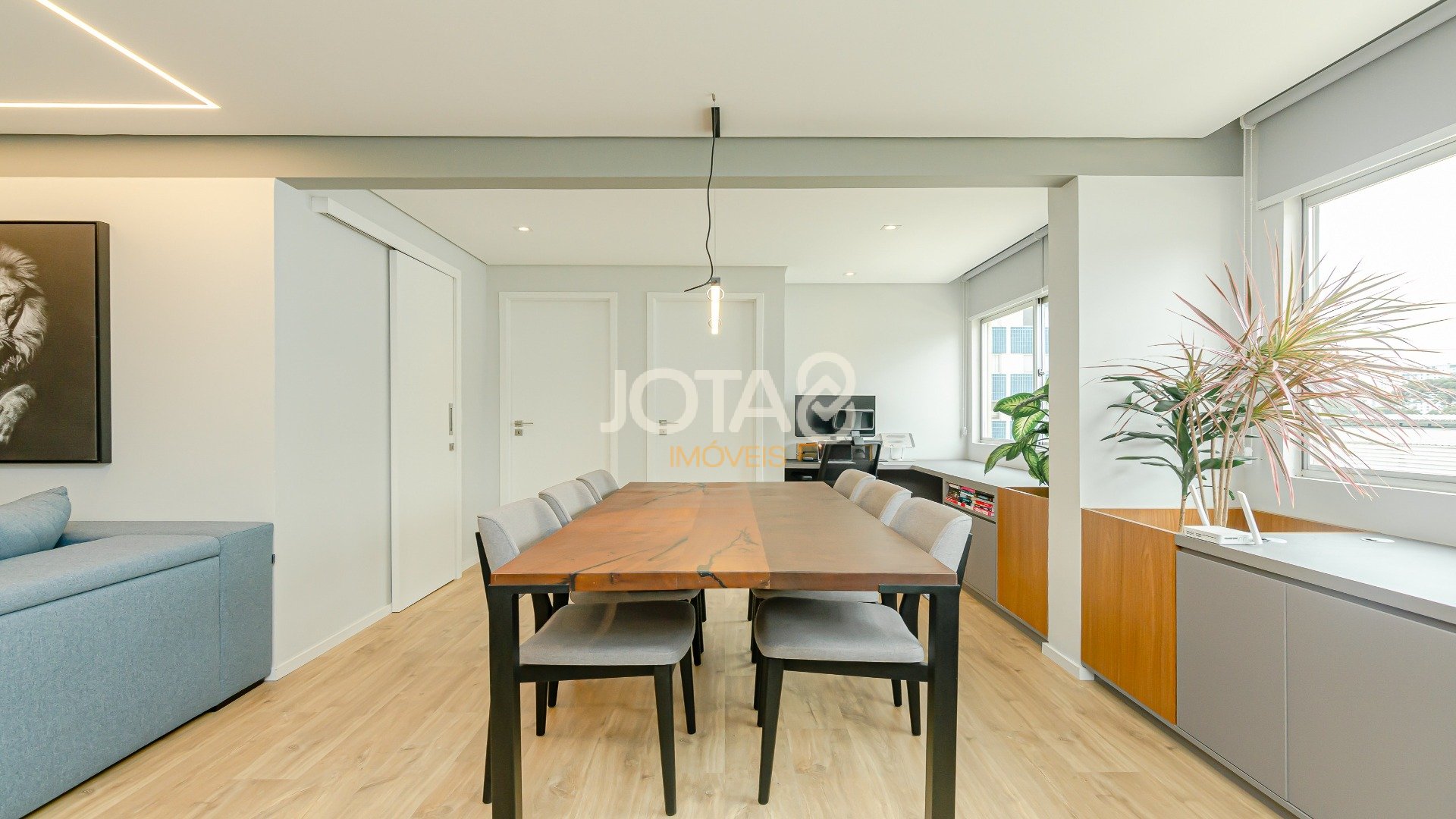 APARTAMENTO MOBILIADO NO CABRAL
