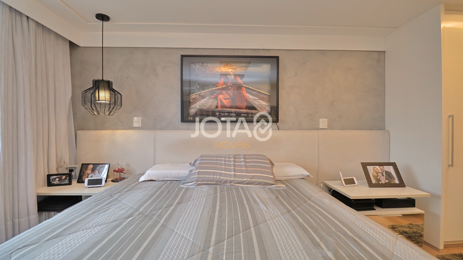 3 QUARTOS ANDAR ALTO FACE OESTE !