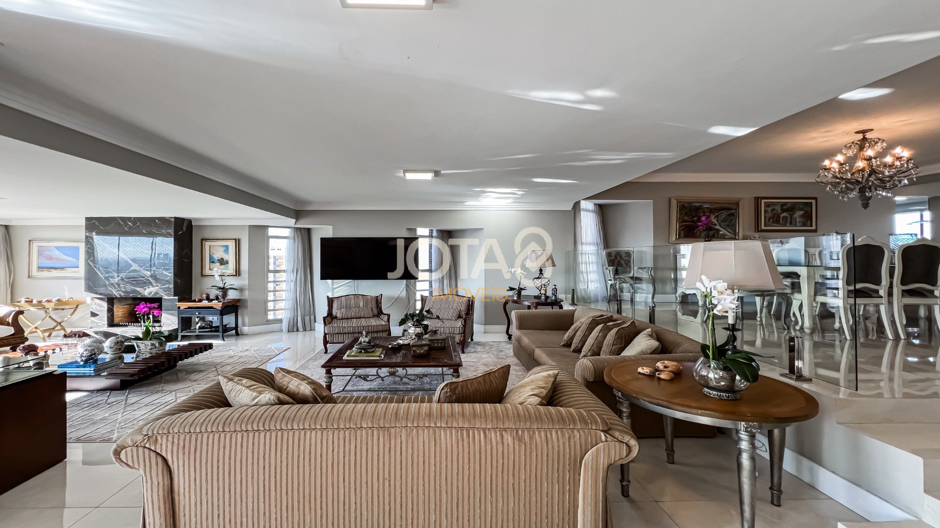 APARTAMENTO BELA TORRE 4 SUITES 3 VAGAS NO BATEL