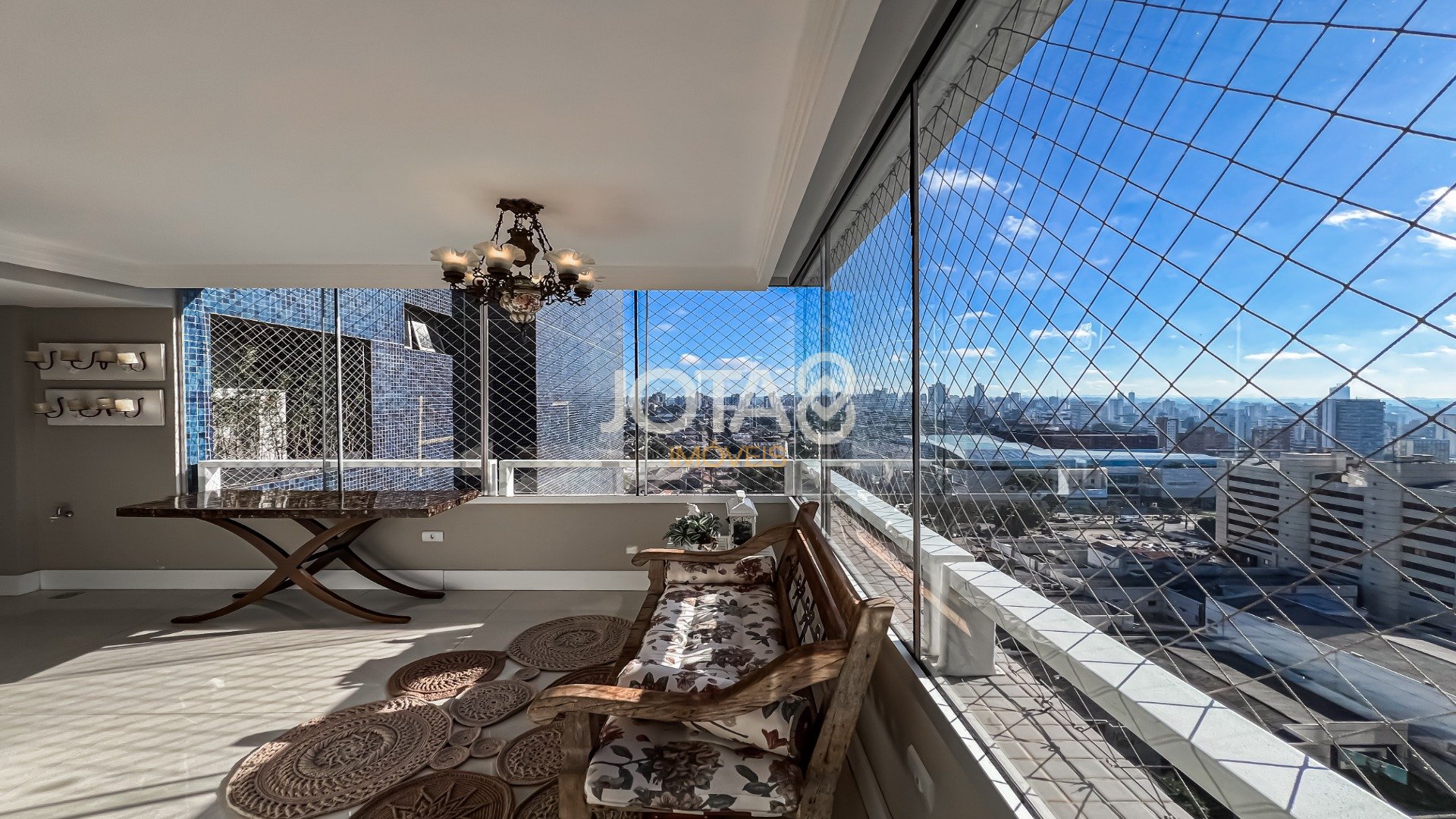 APARTAMENTO BELA TORRE 4 SUITES 3 VAGAS NO BATEL