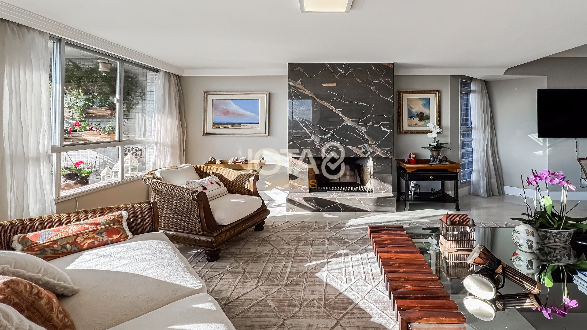 APARTAMENTO BELA TORRE 4 SUITES 3 VAGAS NO BATEL