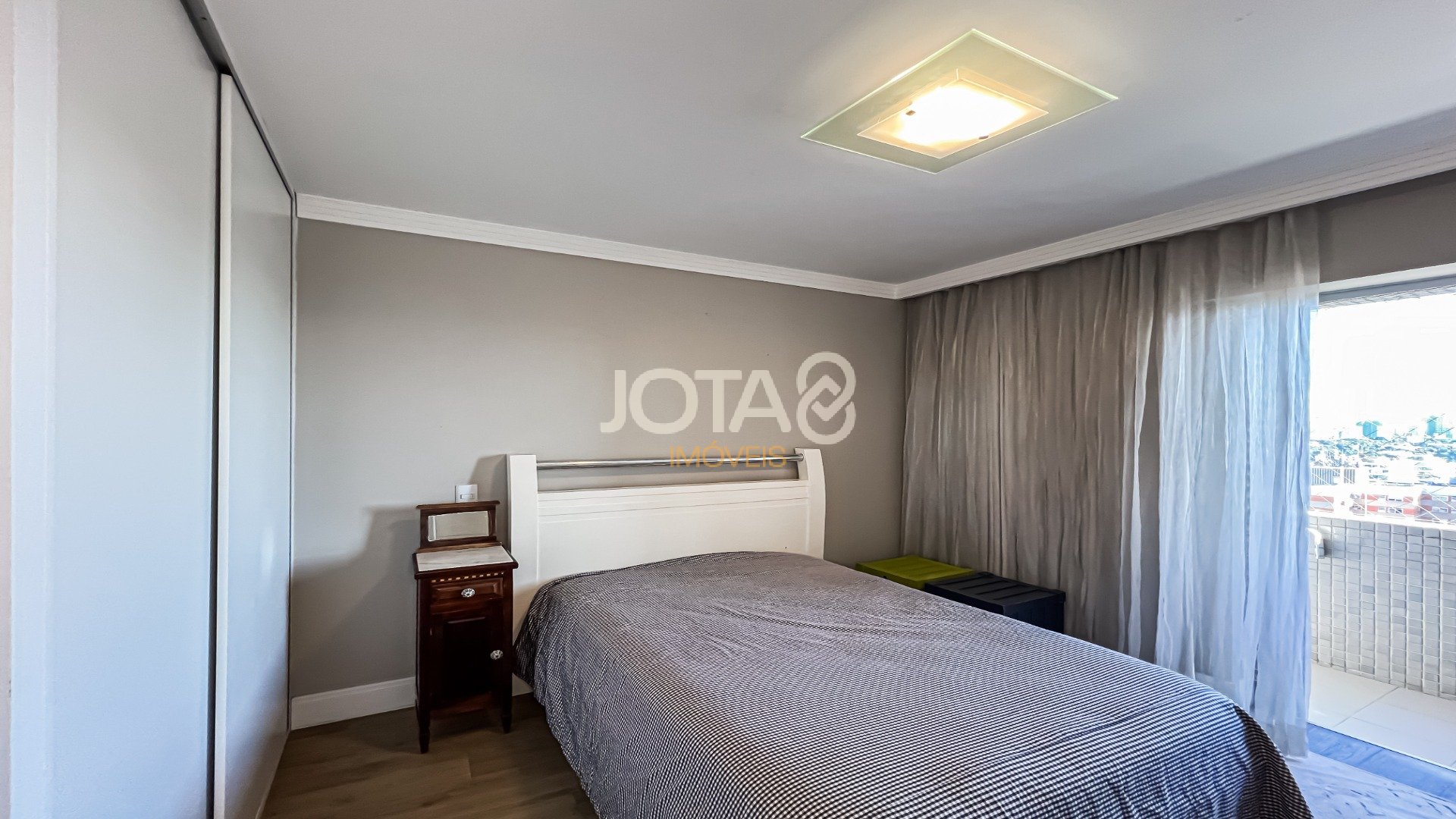 APARTAMENTO BELA TORRE 4 SUITES 3 VAGAS NO BATEL