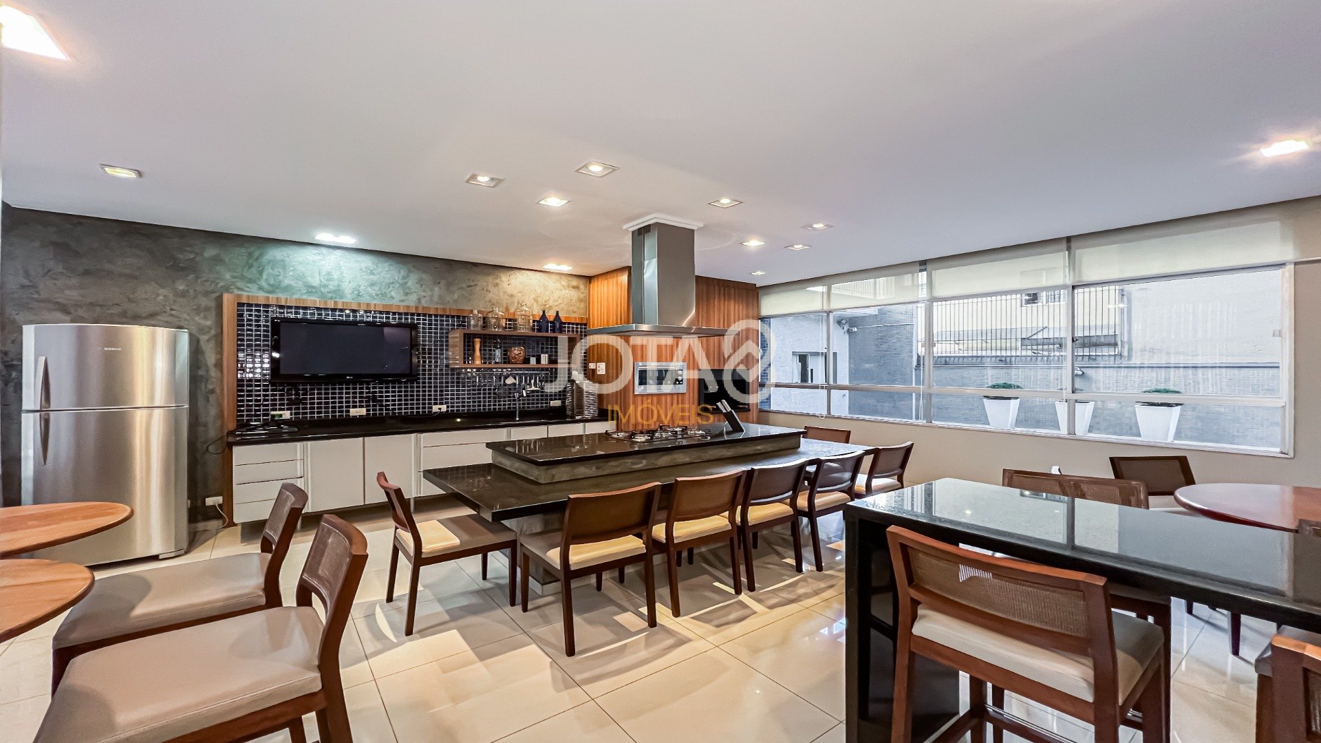 APARTAMENTO BELA TORRE 4 SUITES 3 VAGAS NO BATEL